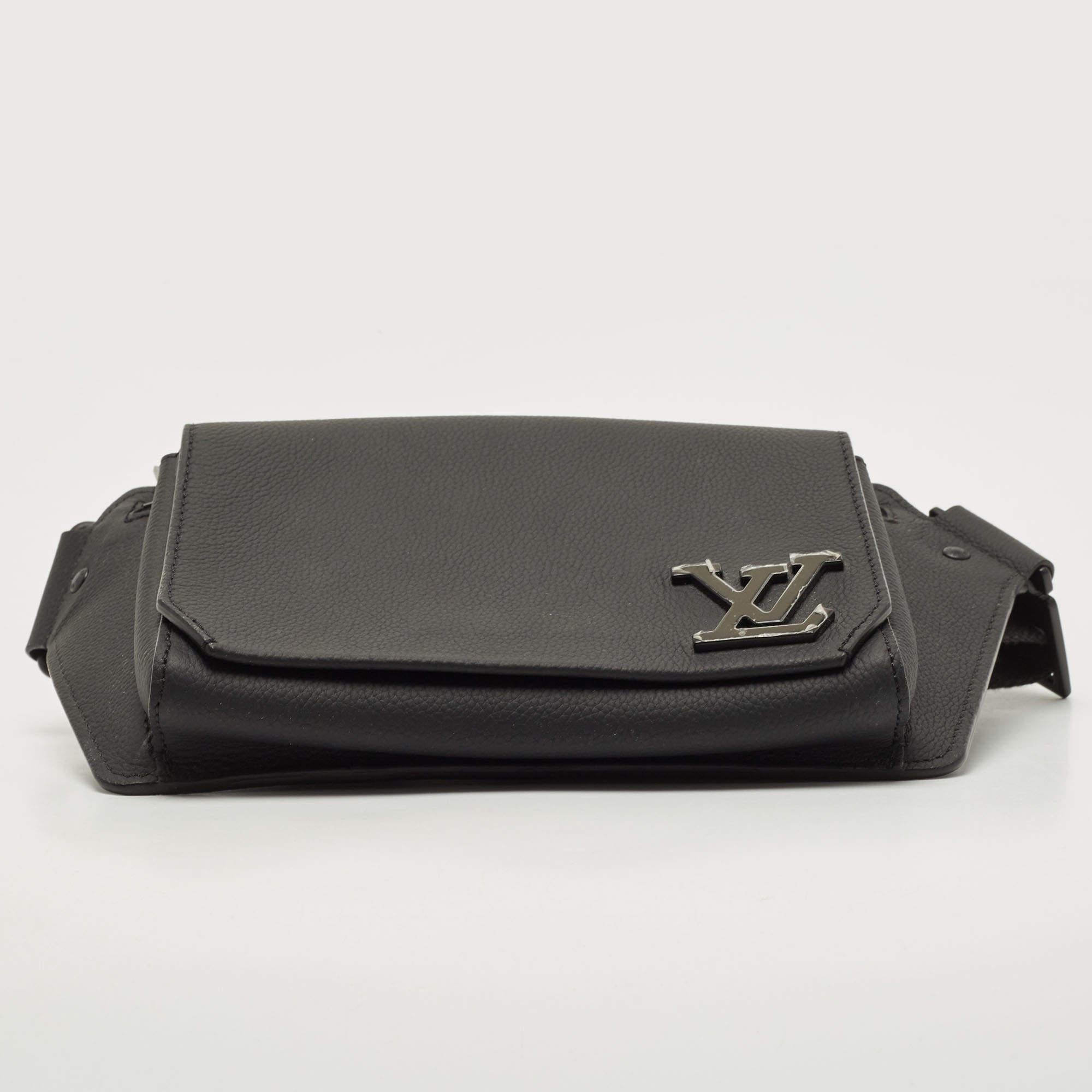 Louis Vuitton Black Leather LV Aerogram Slingbag 1
