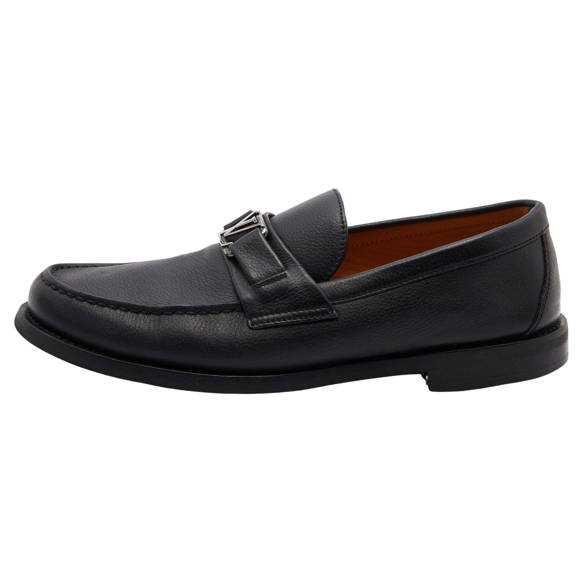 Louis Vuitton Mens Black Loafers - 4 For Sale on 1stDibs