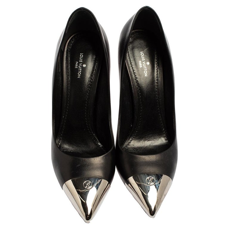 Louis Vuitton Black Leather Merry Go Round Metal Cap Pointed Toe Pumps Size  38 at 1stDibs