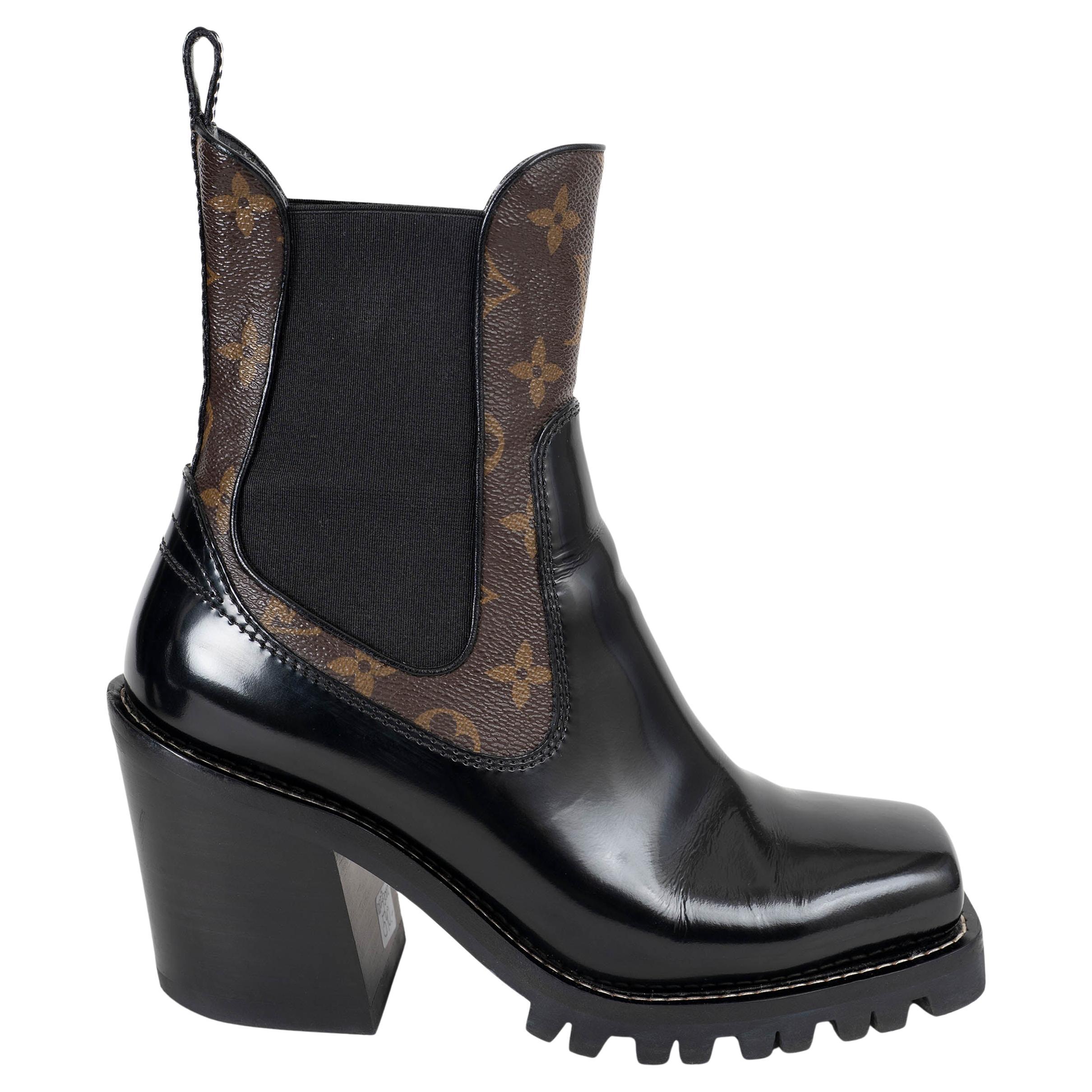 LOUIS VUITTON cuir noir et toile Monogram LIMITLESS Chaussures bottillons 38 en vente