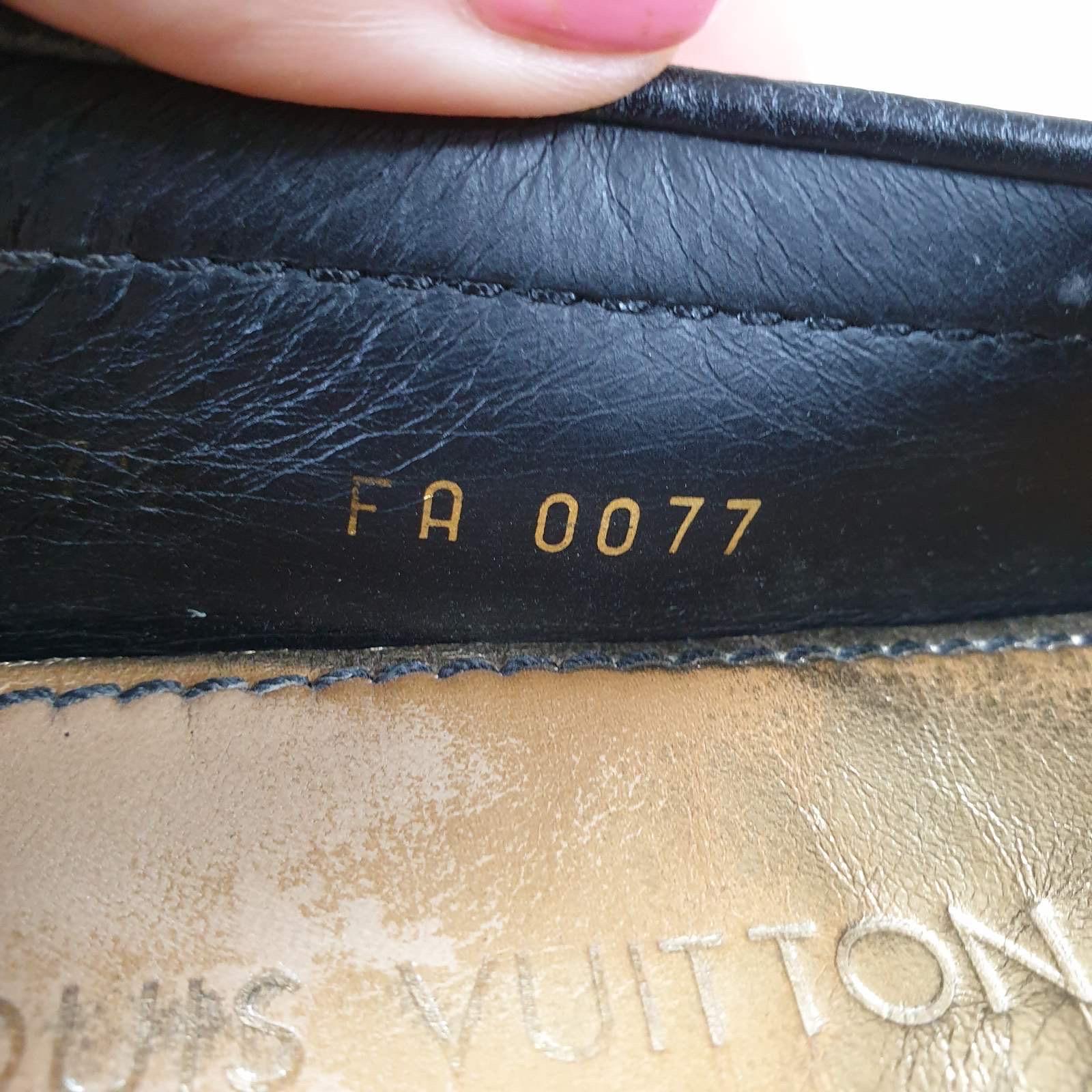 Louis Vuitton  Black Leather Monte Carlo Loafers In Good Condition In Krakow, PL