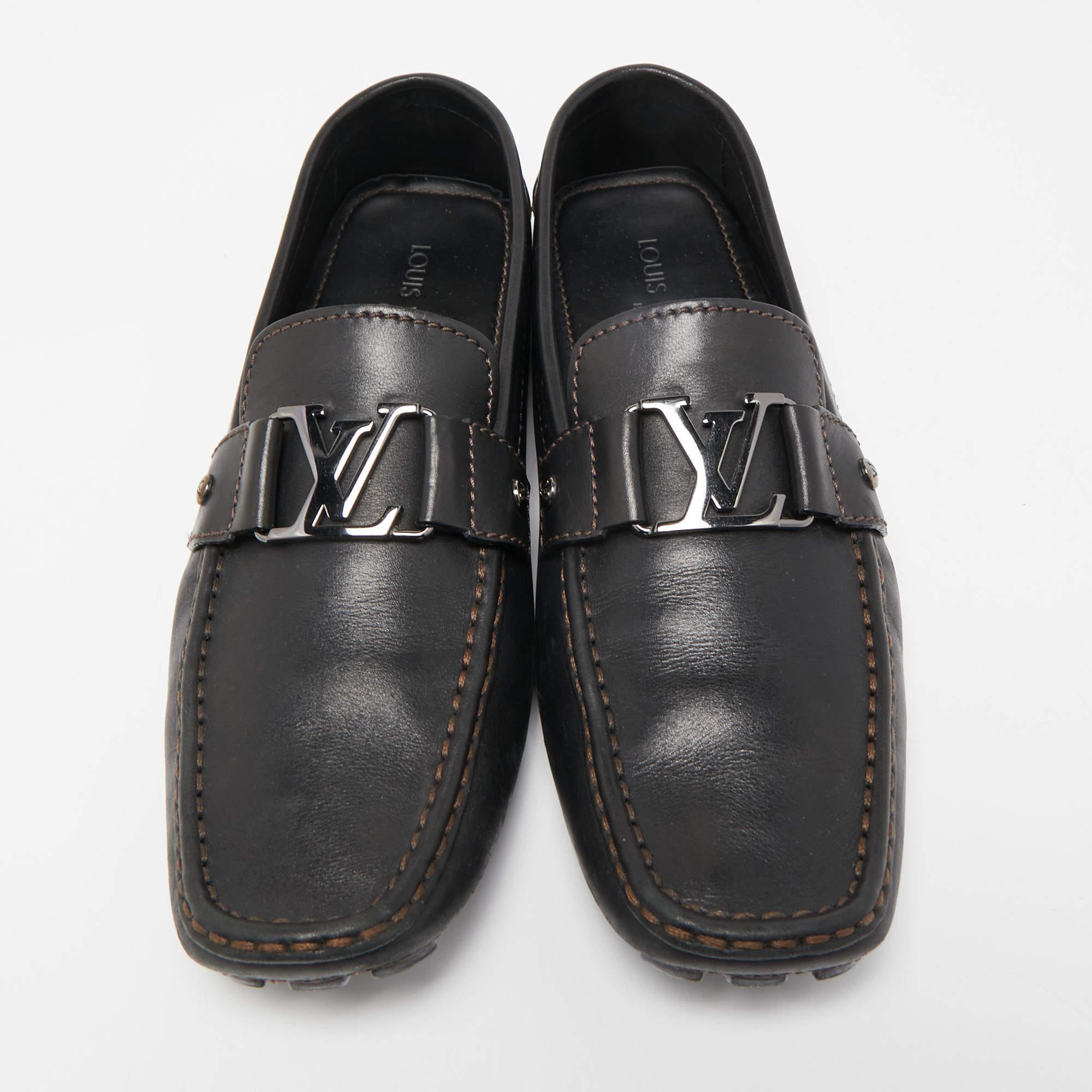 Practical, fashionable, and durable—these designer loafers are carefully built to be fine companions to your everyday style. They come made using the best materials to be a prized buy.

Includes: Original Box, Info Booklet


