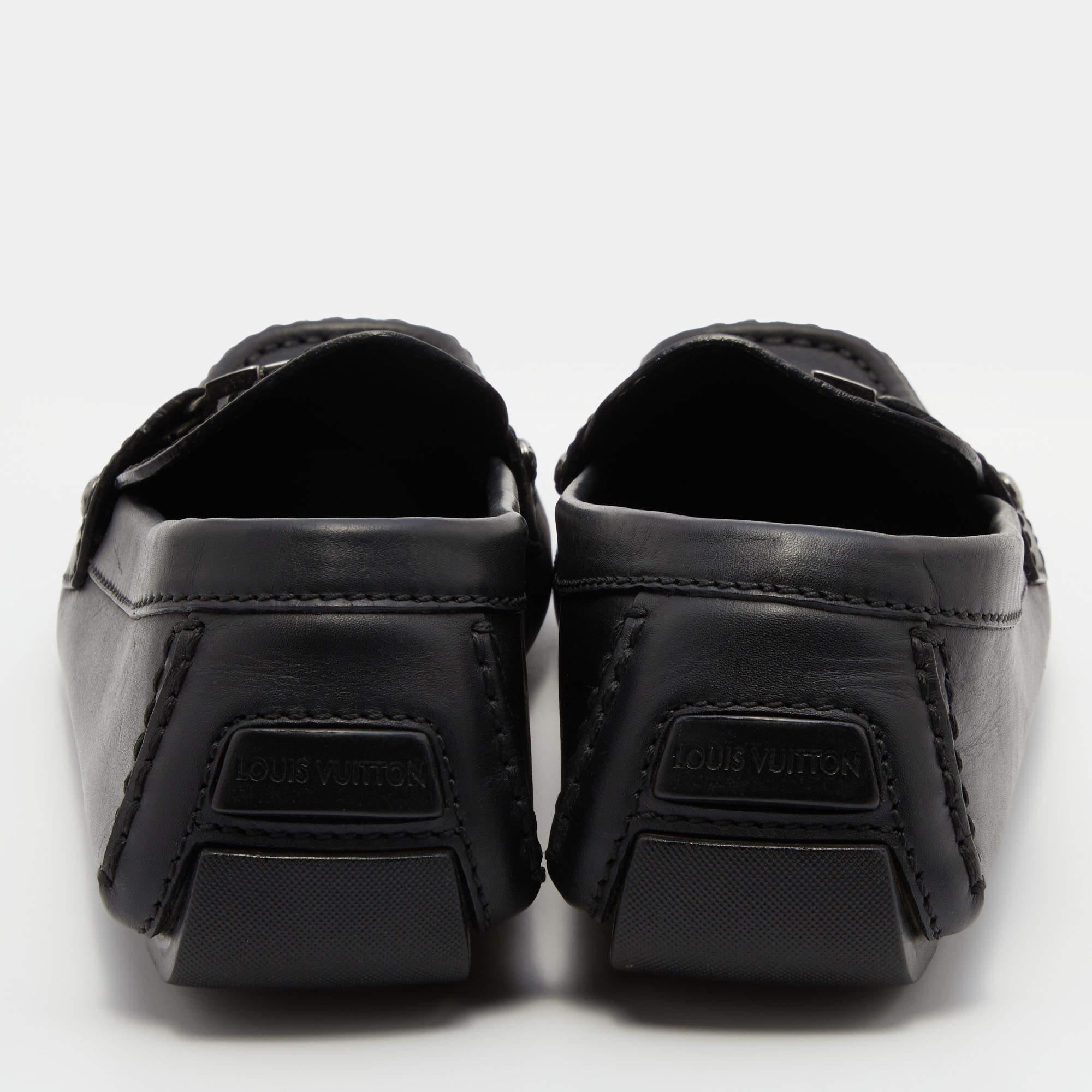 Louis Vuitton Black Leather Monte Carlo Slip On Loafers Size 43 In Good Condition In Dubai, Al Qouz 2