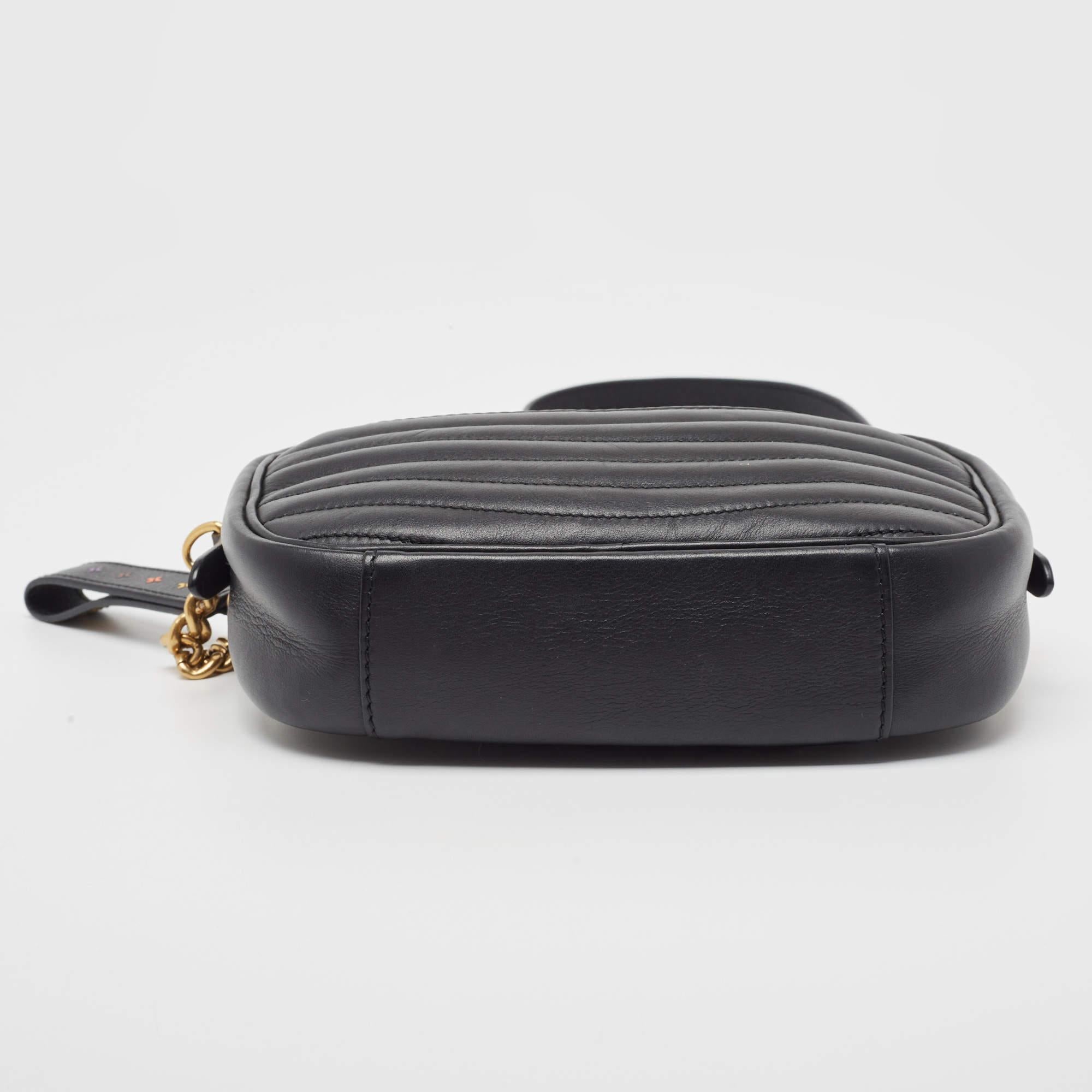 Women's Louis Vuitton Black Leather New Wave Camera Bag