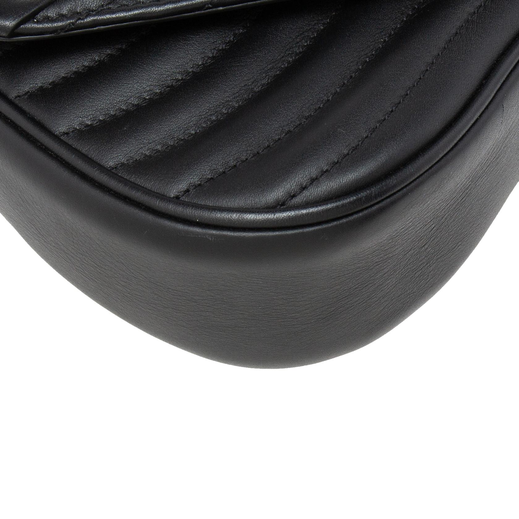 Louis Vuitton Black Leather New Wave Chain PM Bag 9