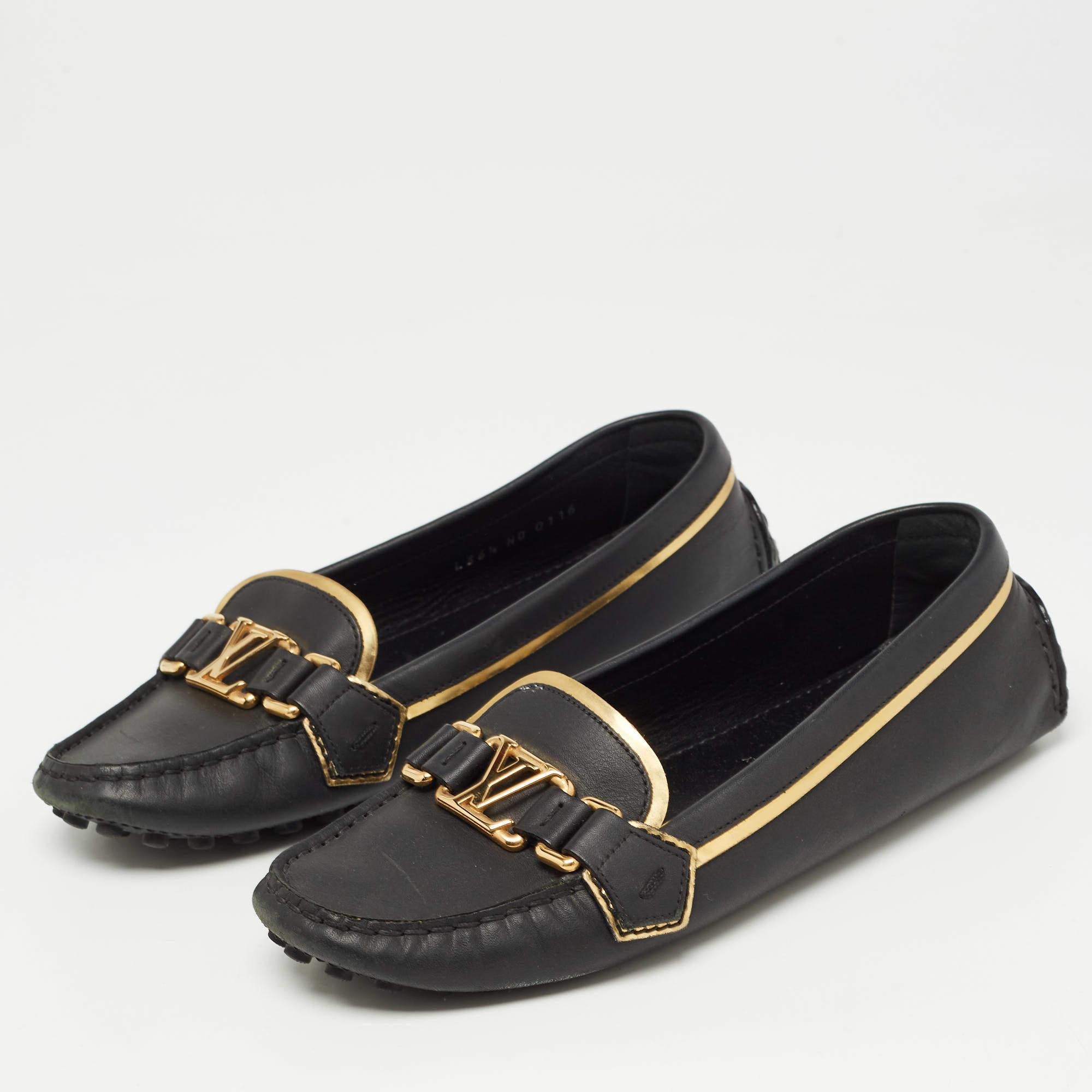 Louis Vuitton Black Leather Oxford Logo Detail Loafers Size 36.5 For Sale 1
