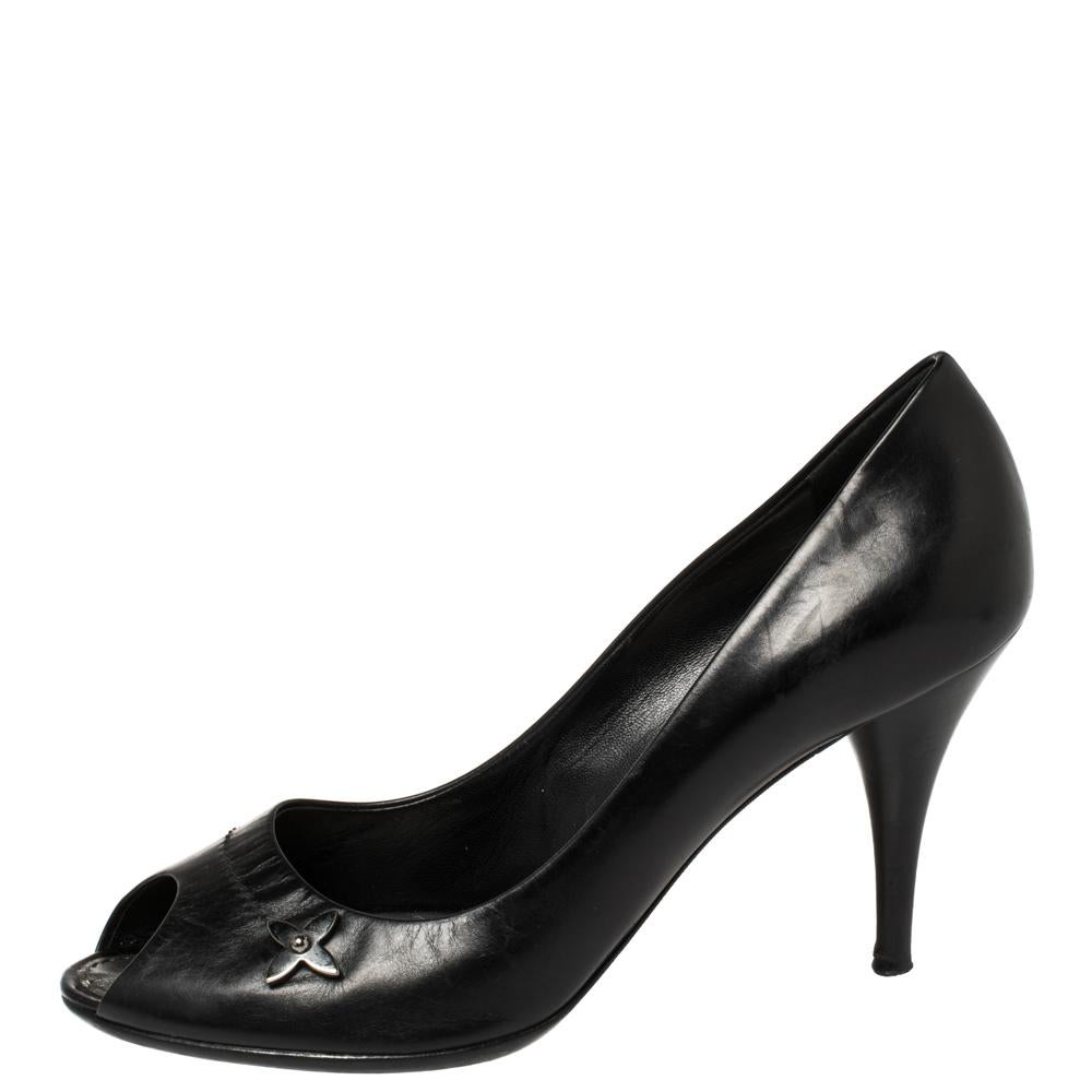 Louis Vuitton Black Leather Peep Toe Pumps Size 38.5 For Sale 2