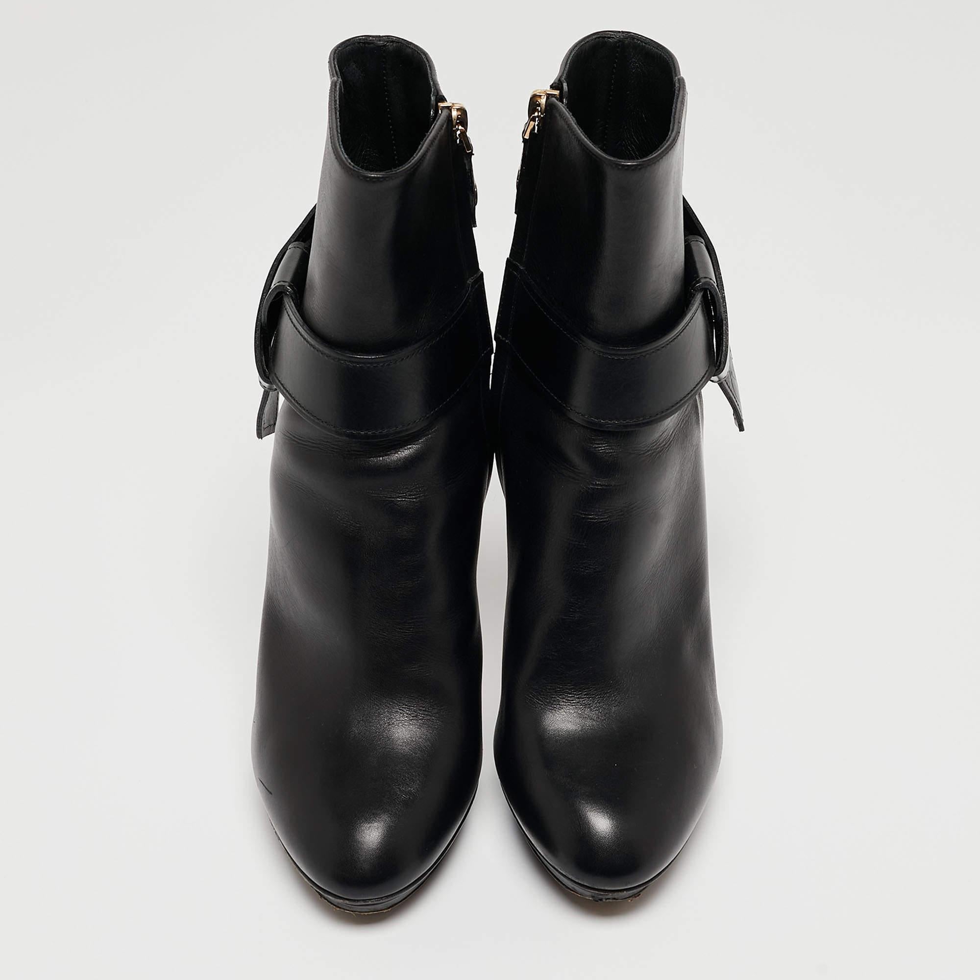 Women's Louis Vuitton Black Leather Platform Ankle Booties Size 37