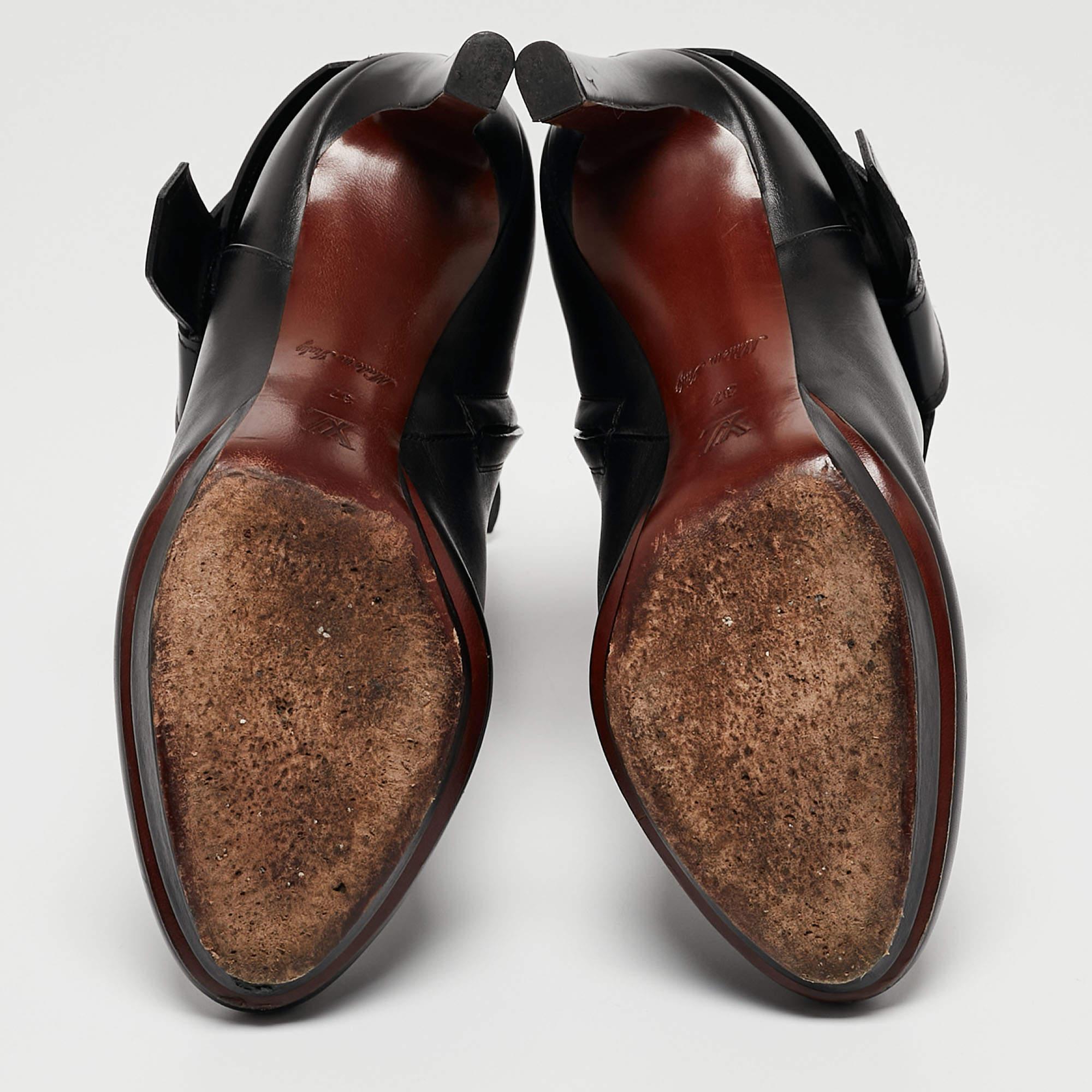 Louis Vuitton Black Leather Platform Ankle Booties Size 37 2