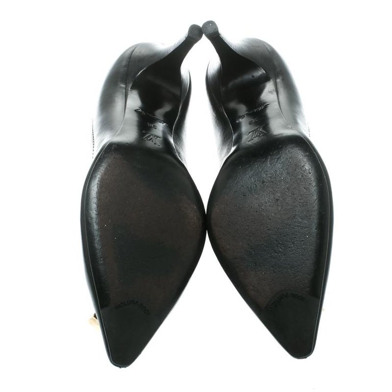 Louis Vuitton Black Leather Pointed Toe Cube Pumps Size 36 For Sale at ...