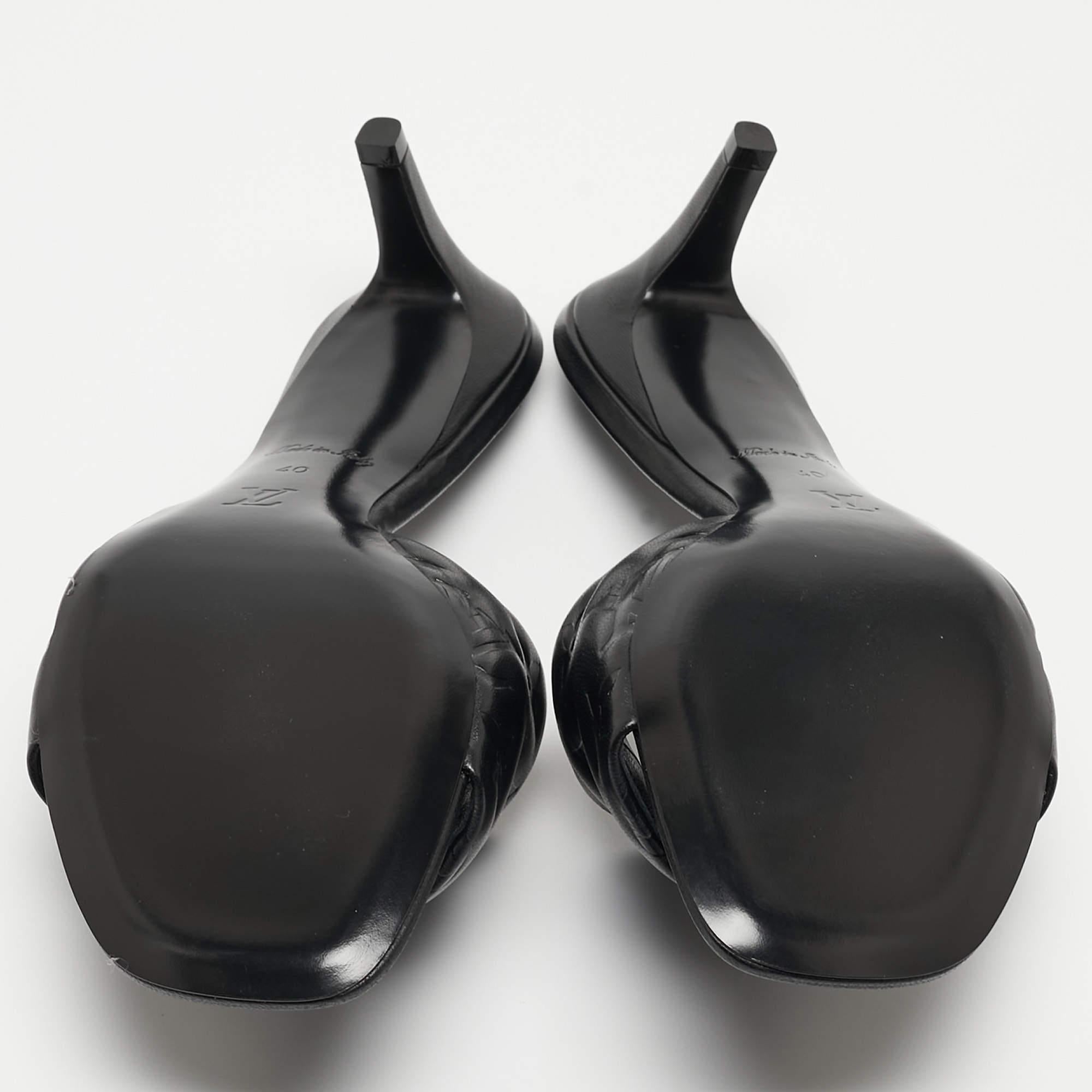 Louis Vuitton Black Leather Revival Slides Size 40 2