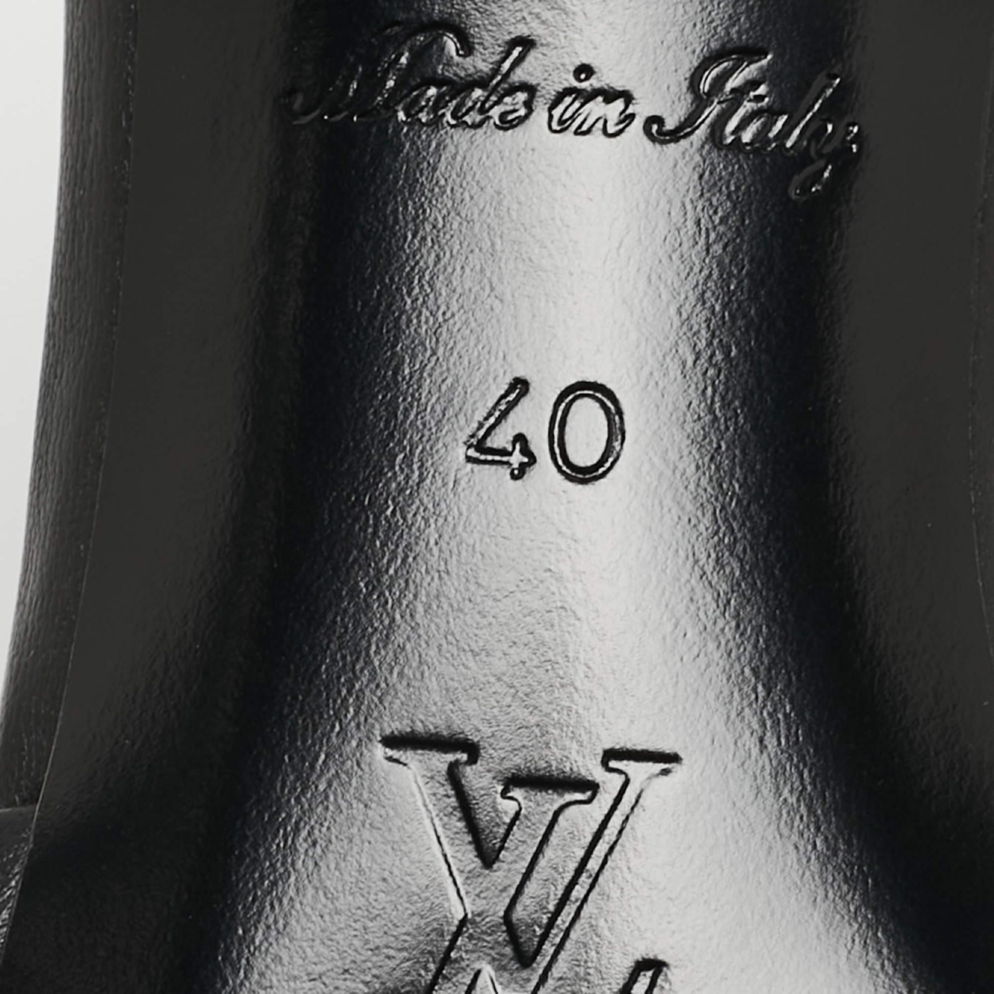 Louis Vuitton Black Leather Revival Slides Size 40 3