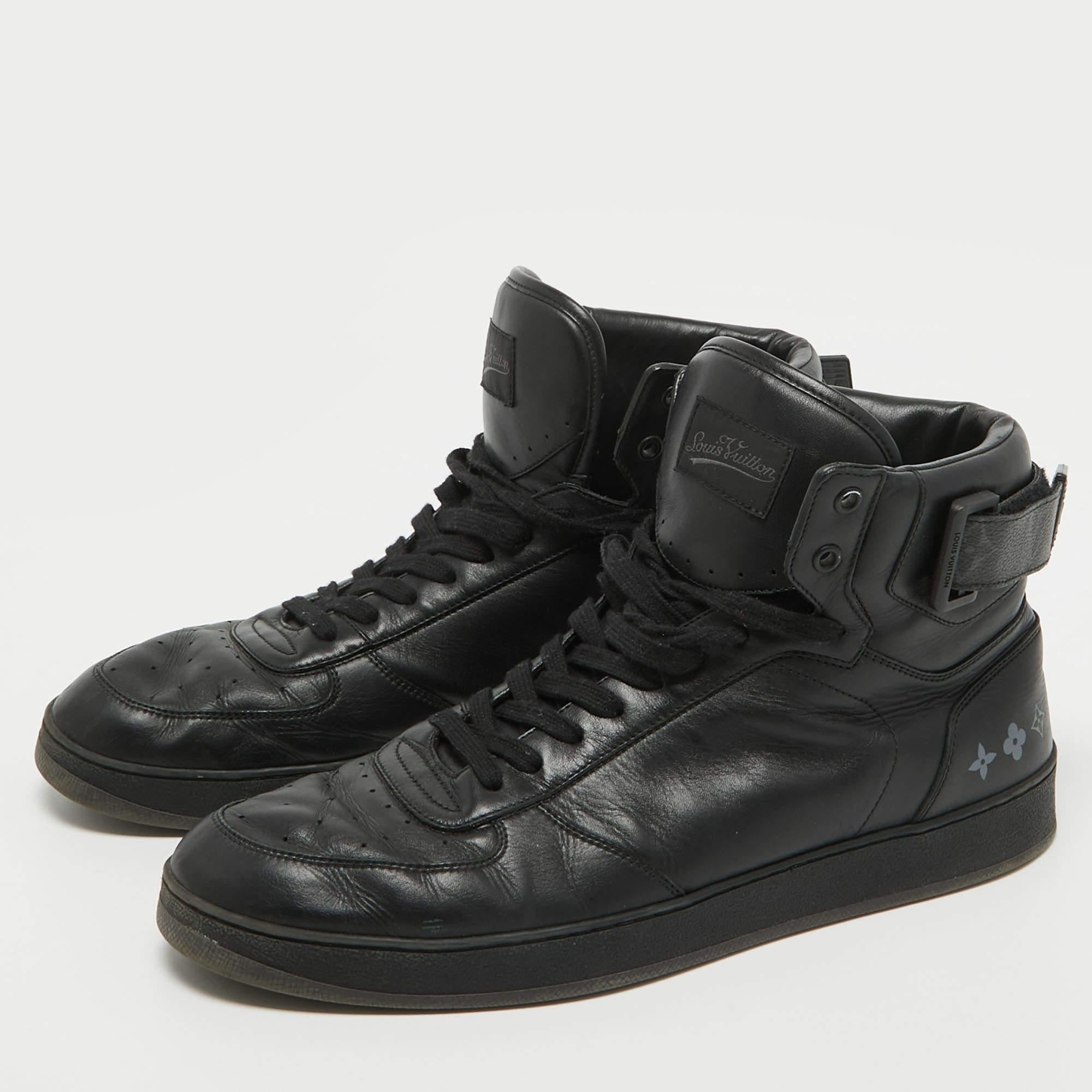 Louis Vuitton Black Leather Rivoli High Top Sneakers Size 43 For Sale 2