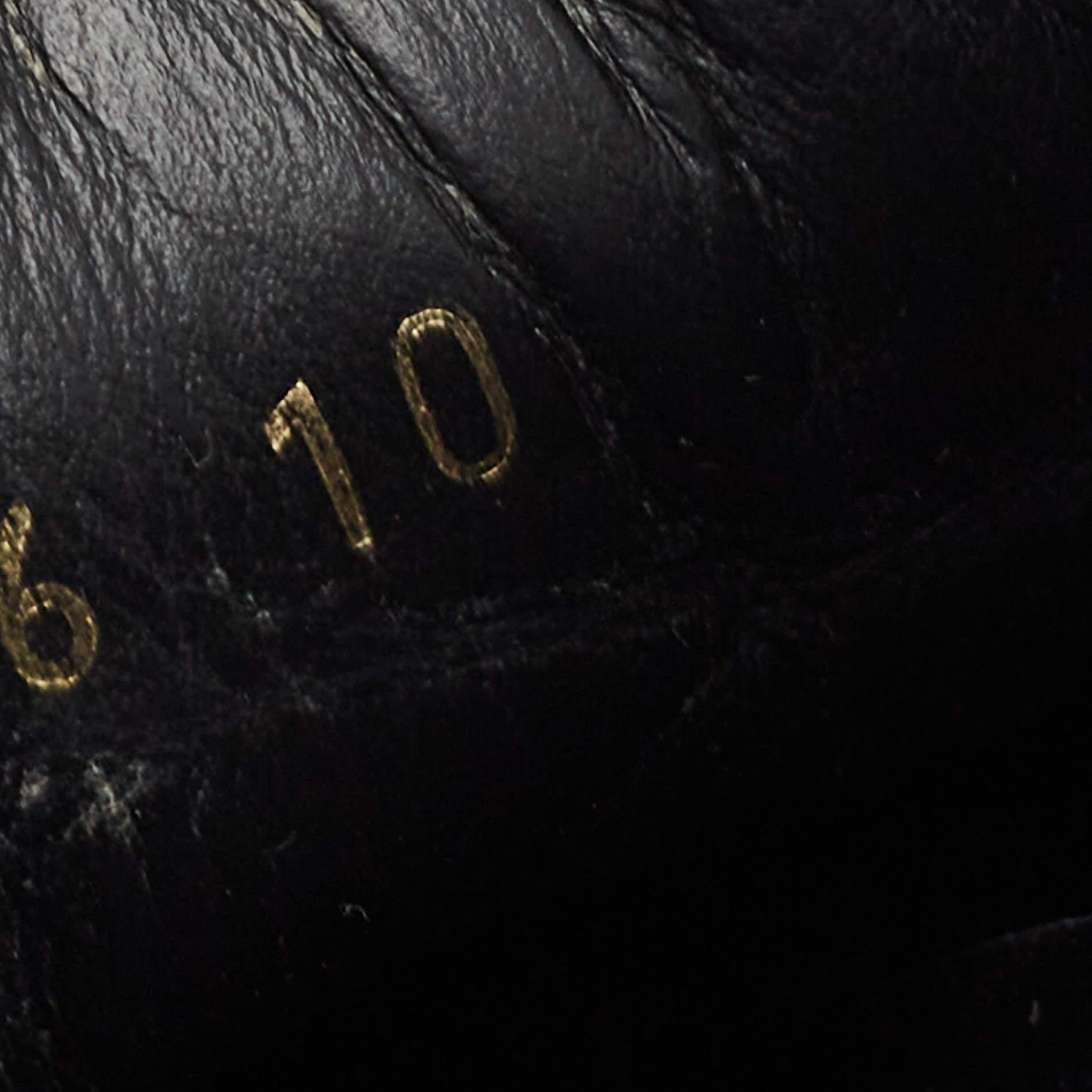Louis Vuitton Black Leather Rivoli Sneakers Size 44 For Sale 4
