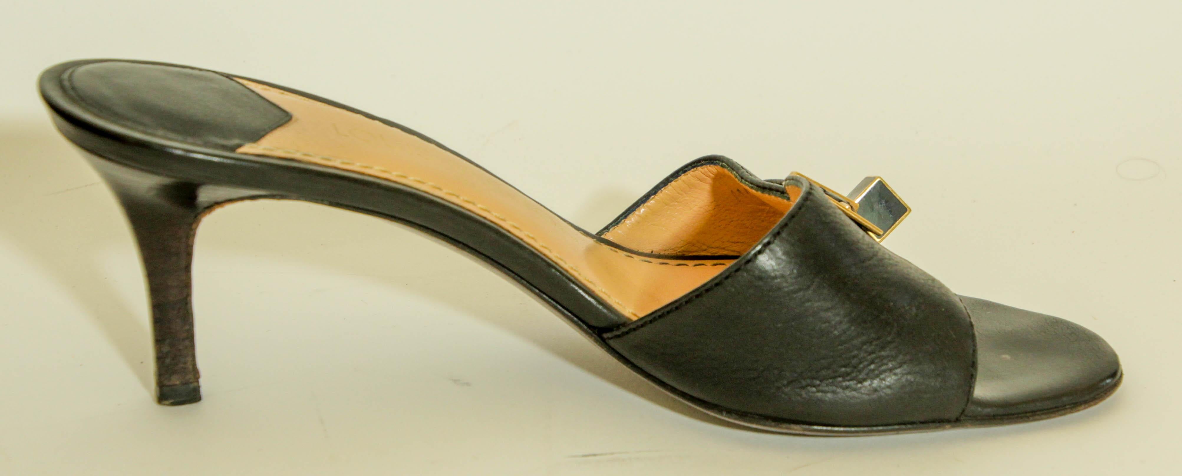 Louis Vuitton Black Leather Sandals  38.5 EU For Sale 11