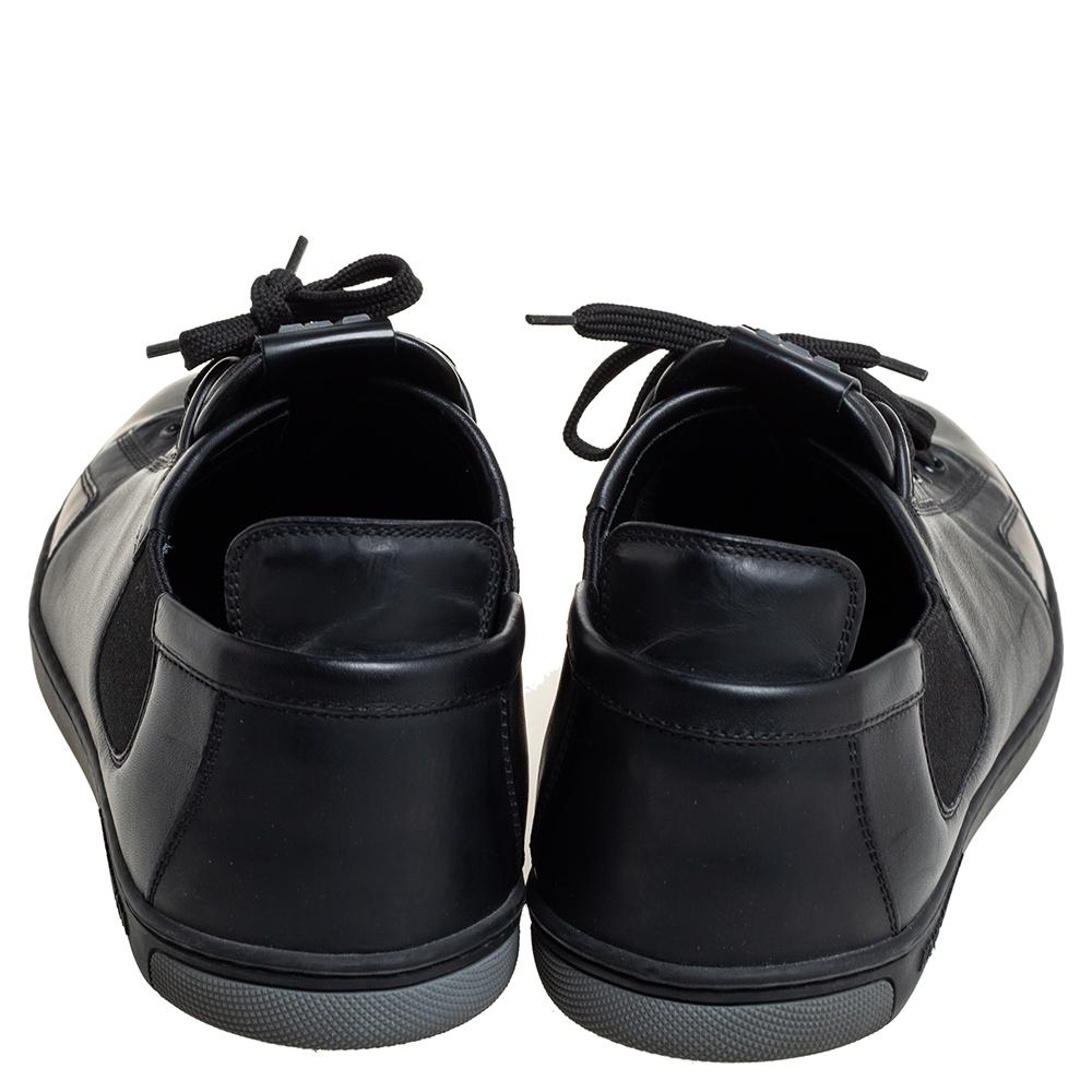 Louis Vuitton Black Leather Slalom Low Top Sneakers Size 42.5 In Good Condition In Dubai, Al Qouz 2