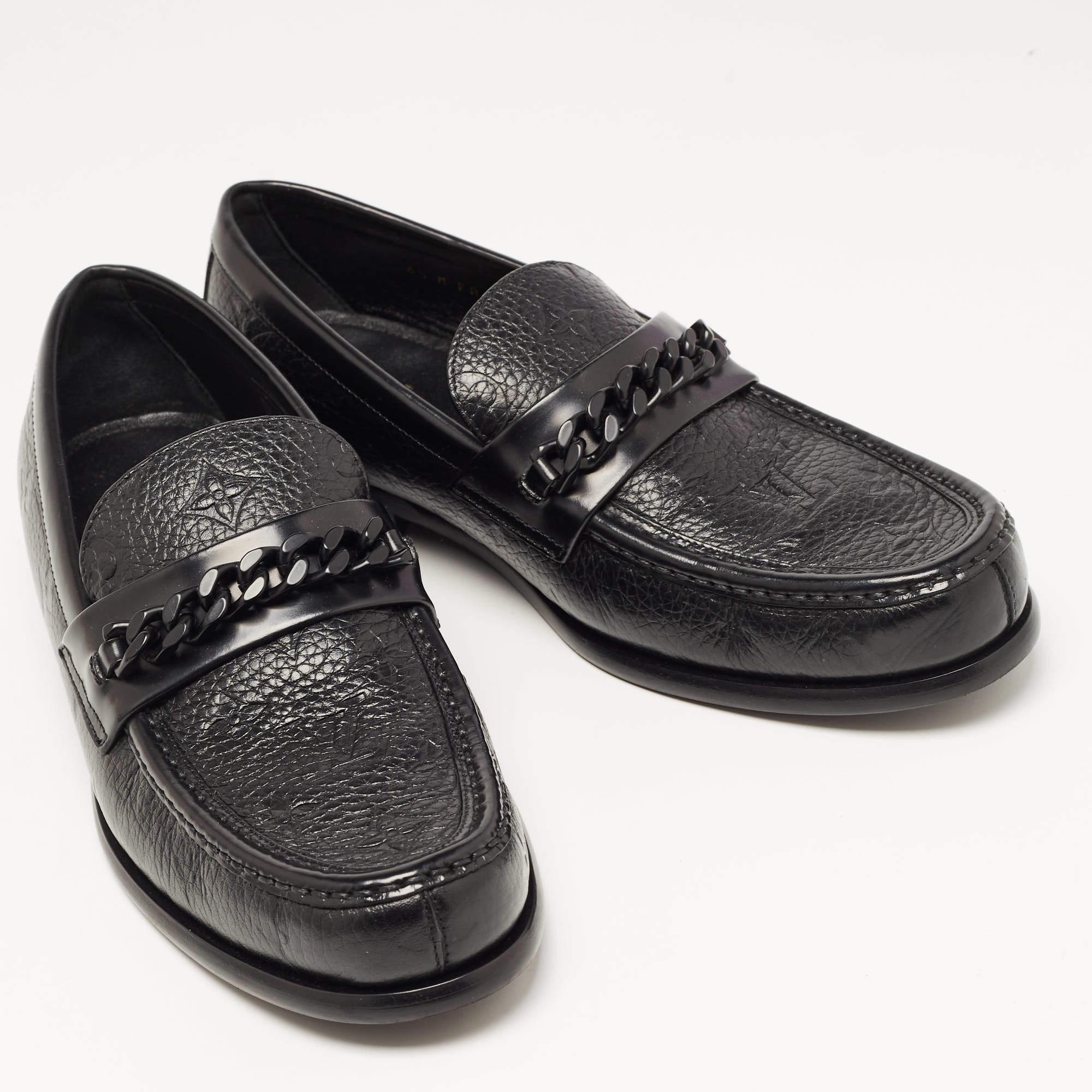 Louis Vuitton Black Leather Slip On Loafers Size 40.5 For Sale 1