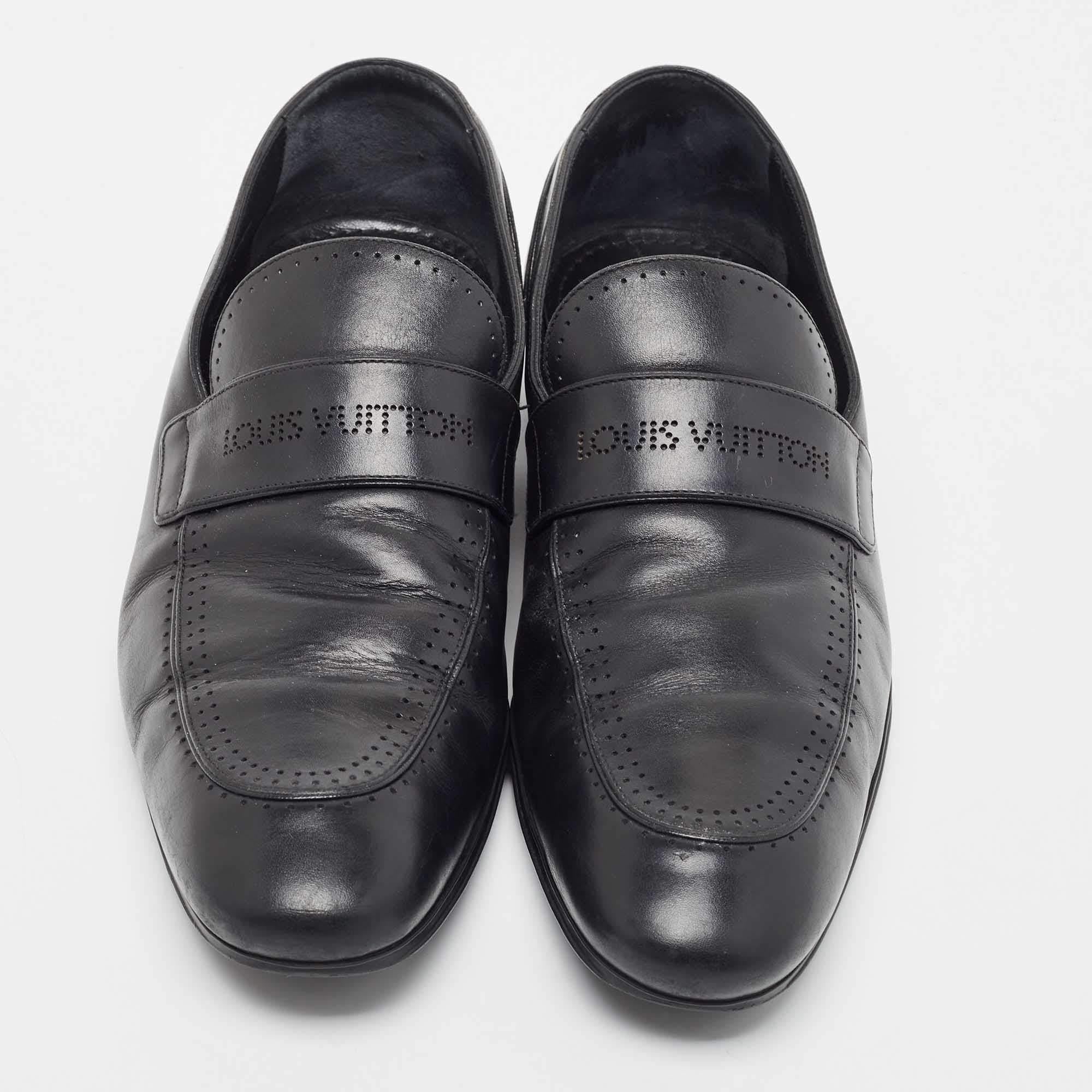 Men's Louis Vuitton Black Leather Slip On Loafers Size 43 For Sale