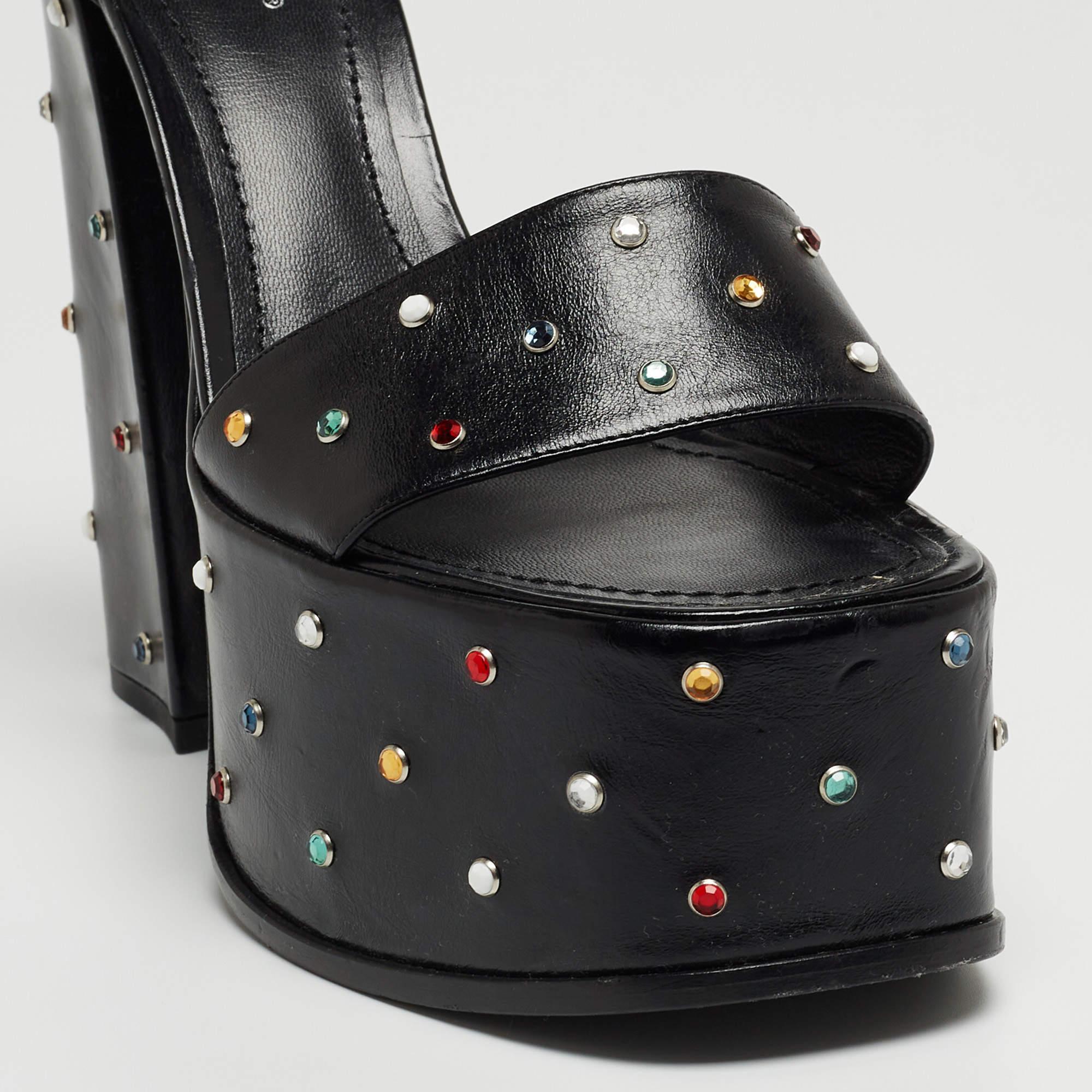 Louis Vuitton Black Leather Studded Fame Sandals Size 38.5 4