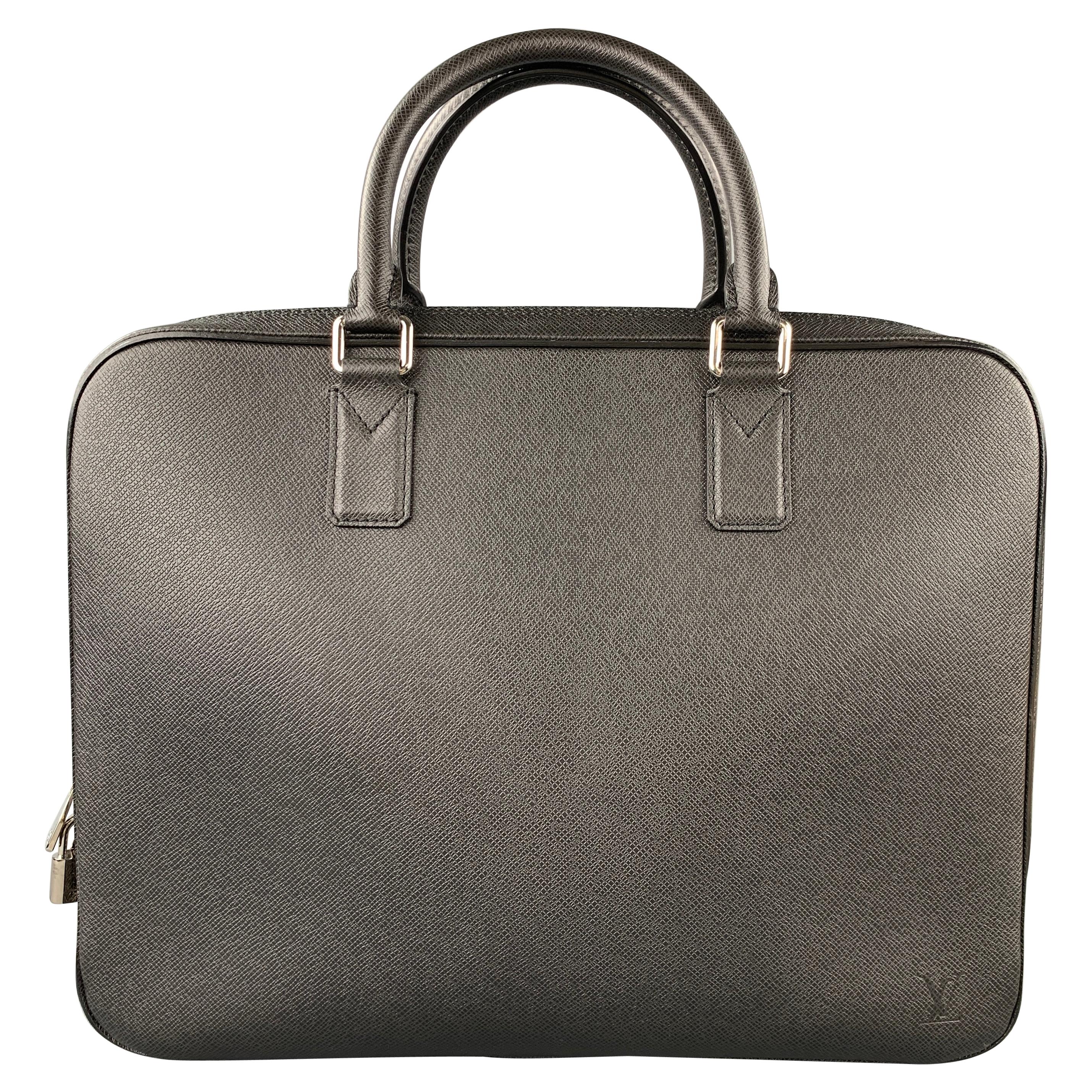 Louis Vuitton Robusto 1 Briefcase Taiga Leather at 1stDibs