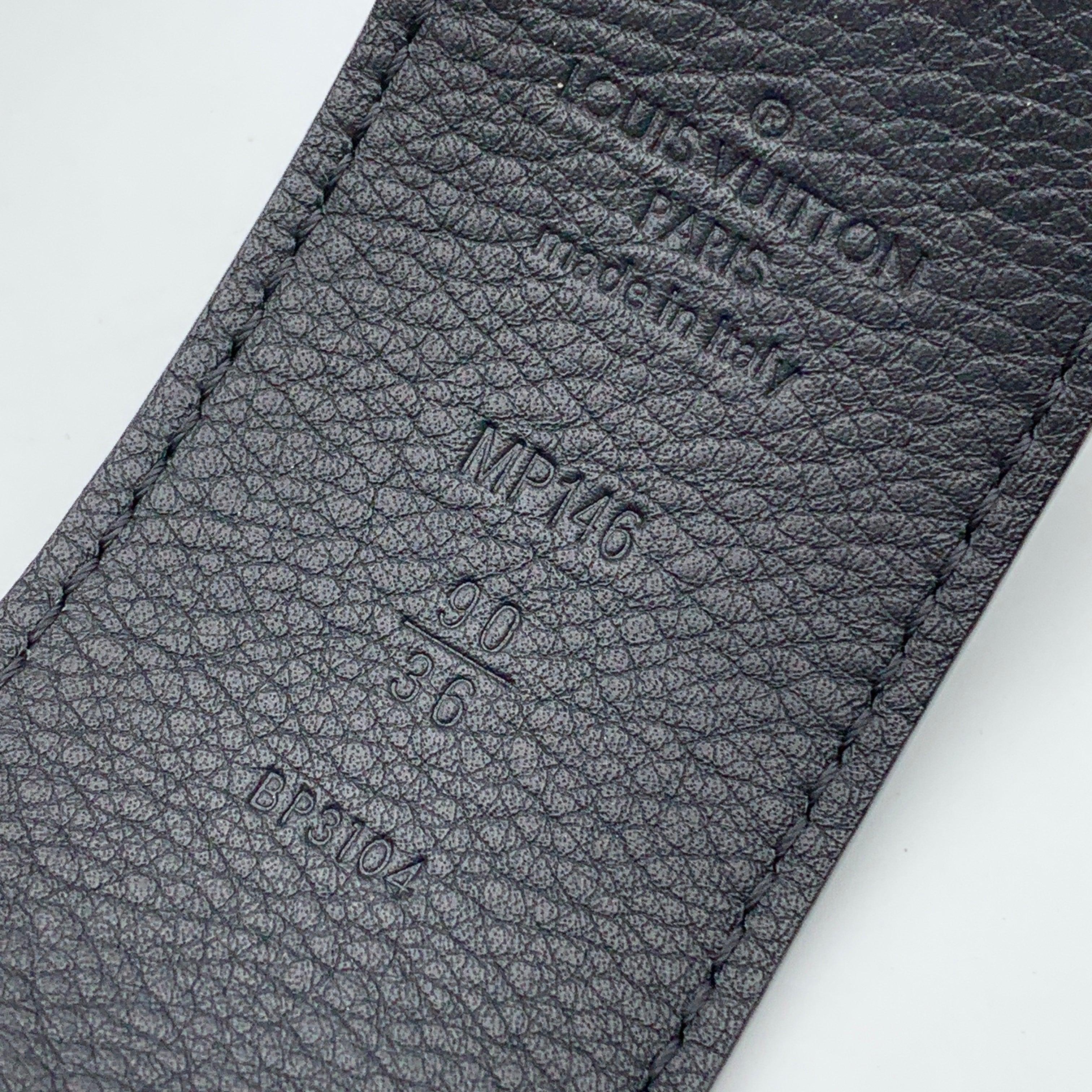 Louis Vuitton Black Leather Tie the Knot Eyelet Belt Size 90/36 MP146 1