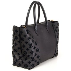 LOUIS VUITTON black leather TOTE W PM Bag Veau Cachemire
