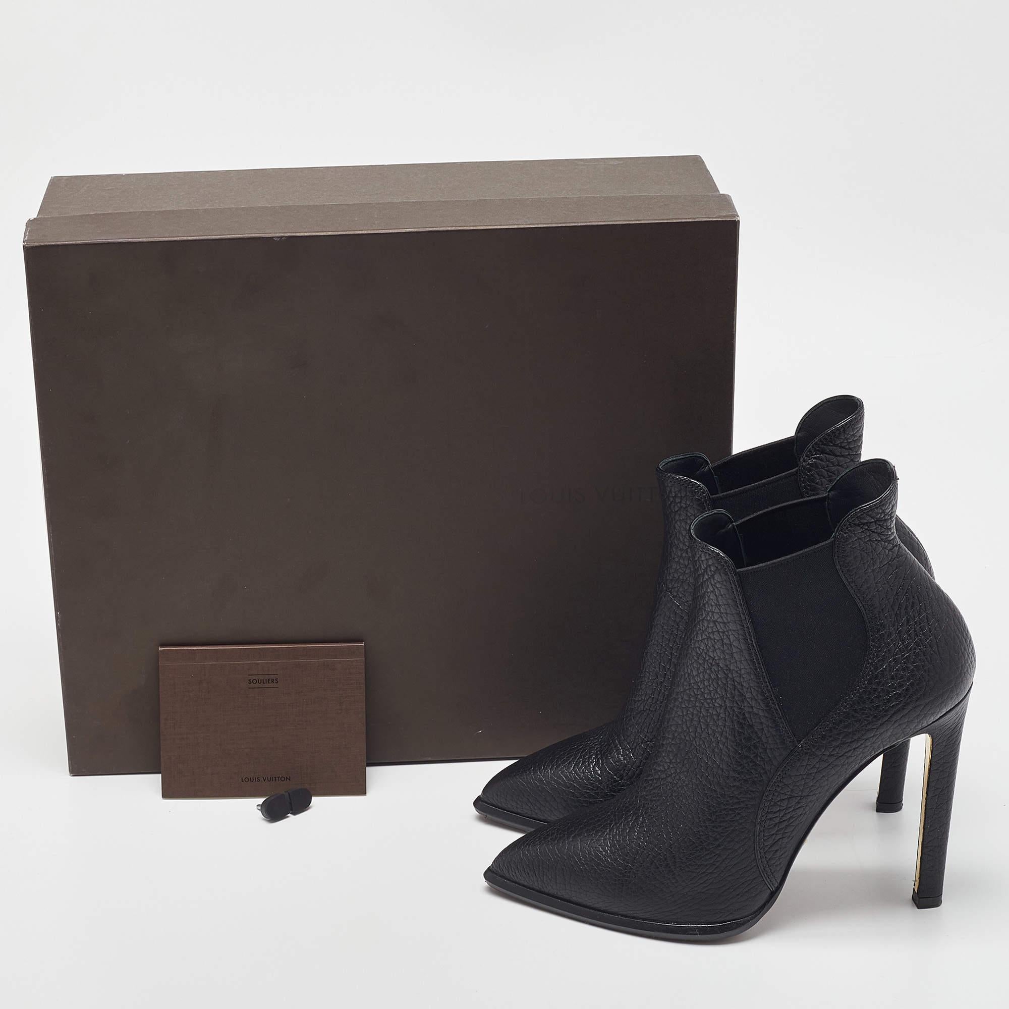 Louis Vuitton Ultimate Knöchelstiefeletten aus schwarzem Leder Größe 39 im Angebot 2