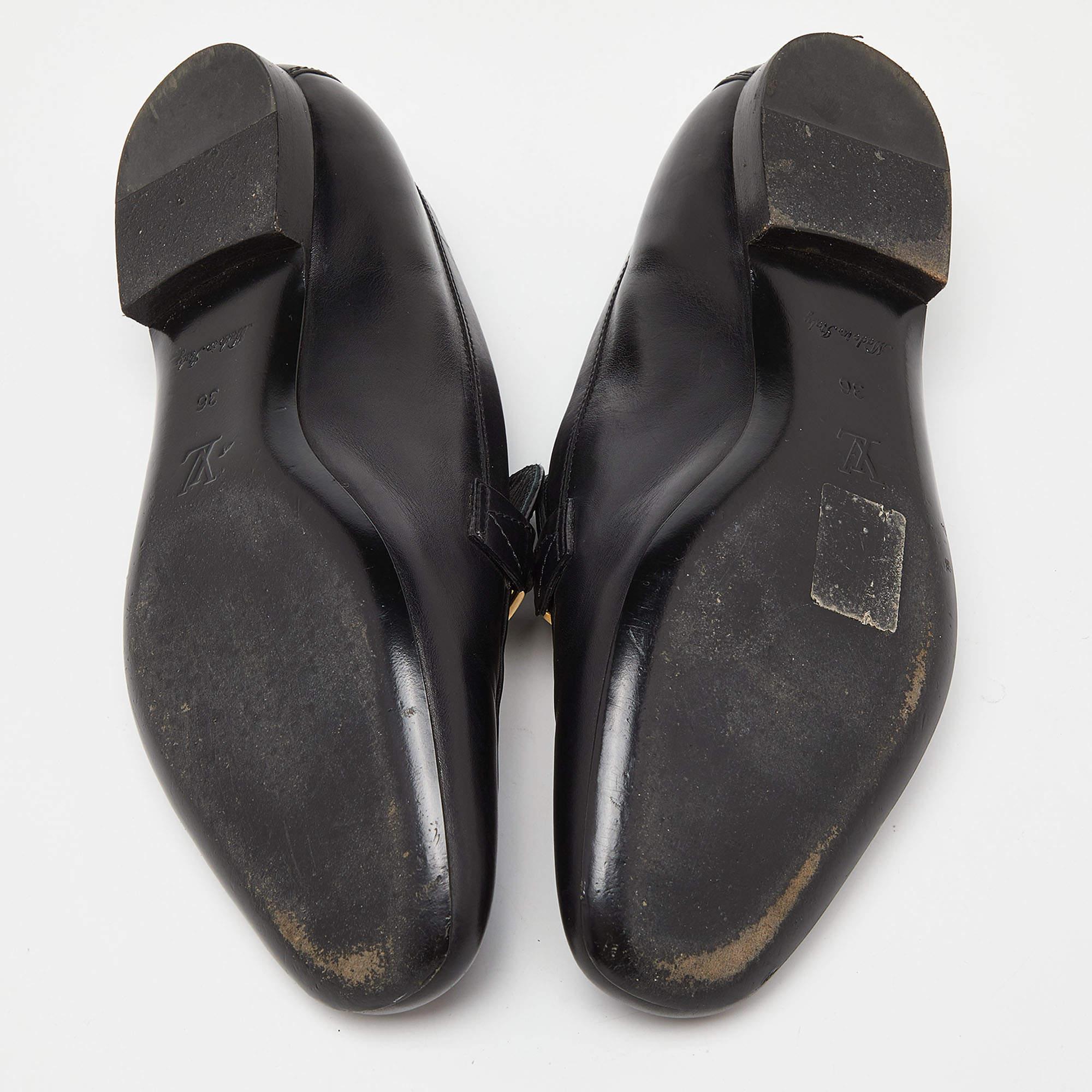 Louis Vuitton Schwarzes Leder Upper Case Loafers Größe 36 im Angebot 1