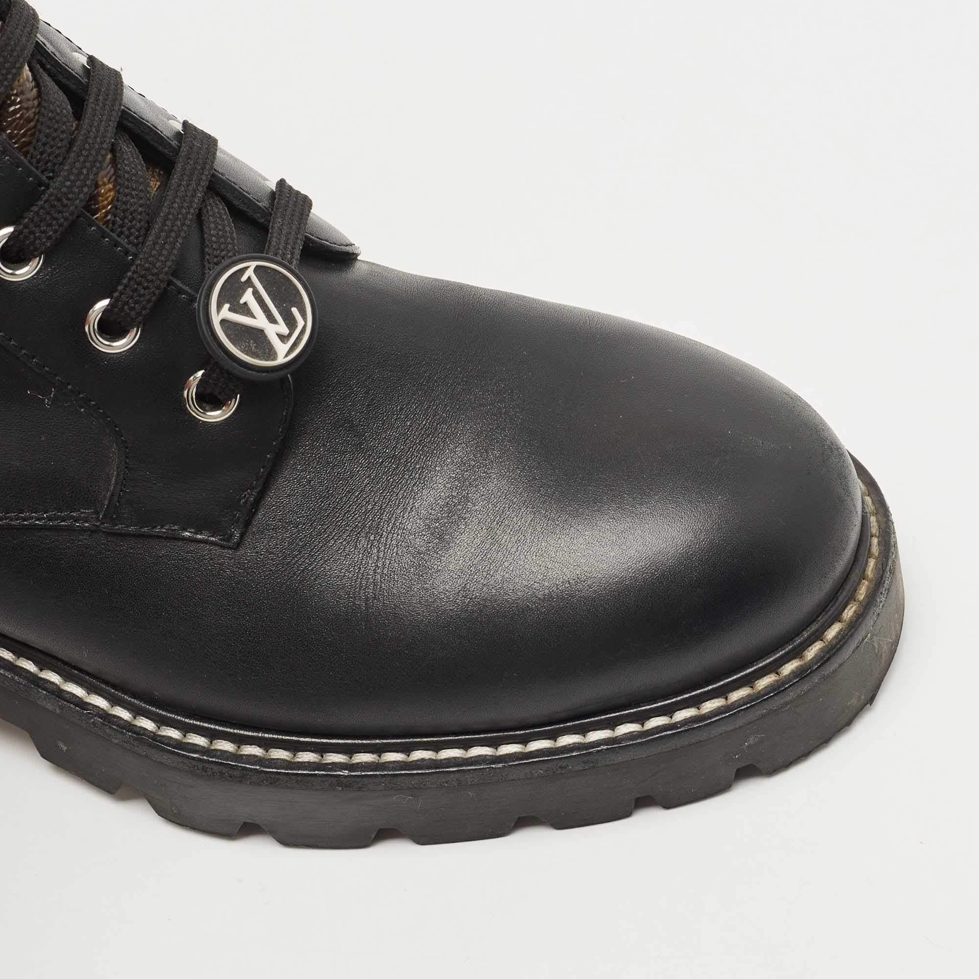 Louis Vuitton Black Leather Wonderland Ranger Ankle Length Combat Boots Size 40 2
