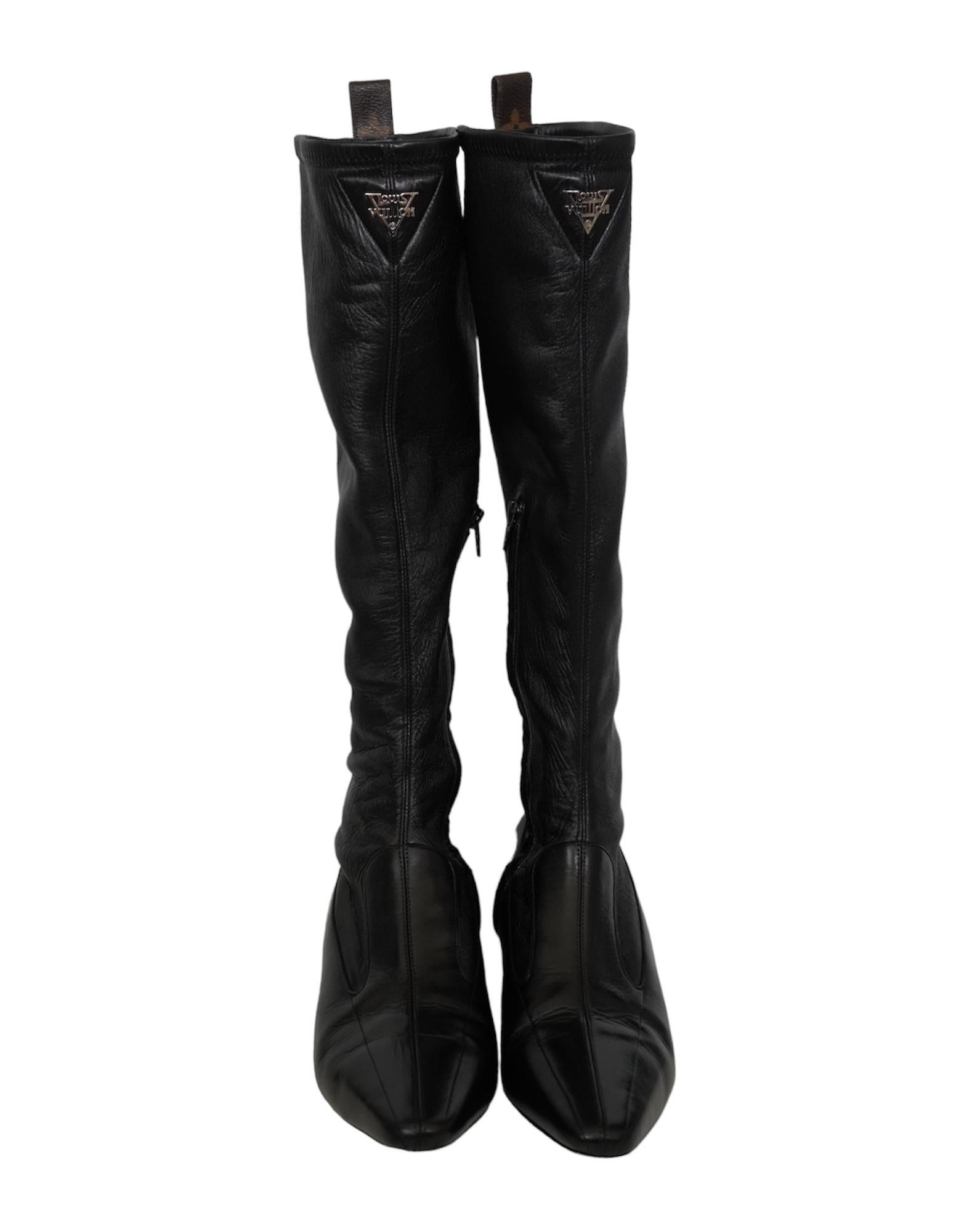 Louis Vuitton Schwarzer langer Stiefel mit Absatz aus Leder im Zustand „Hervorragend“ im Angebot in Beverly Hills, CA
