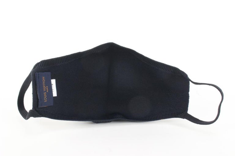 Louis Vuitton Black LV Initial Knit Face Mask with Pouch 93lk526s For Sale  at 1stDibs