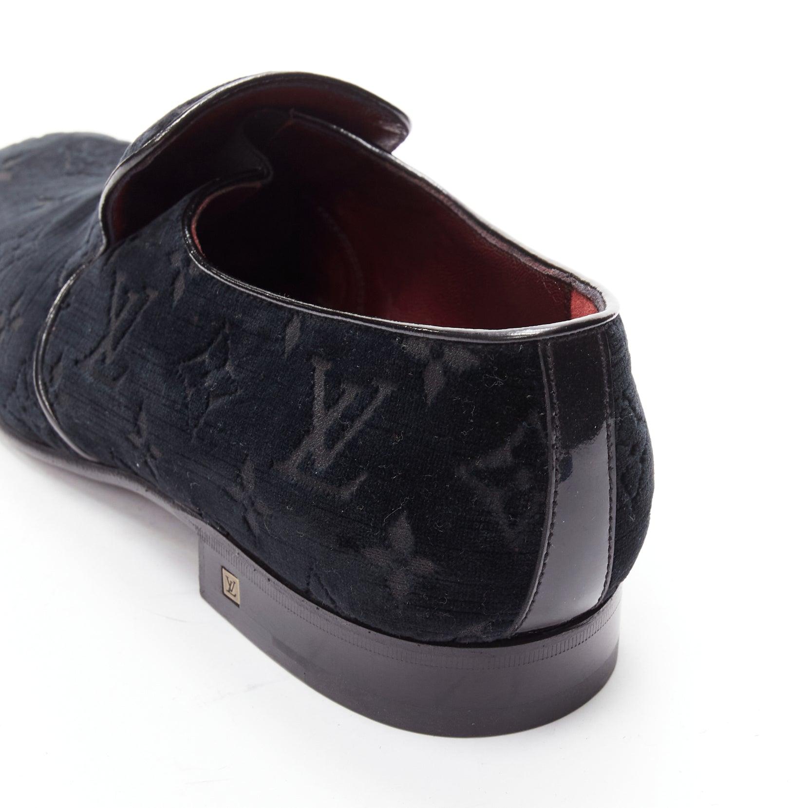 LOUIS VUITTON noir LV monogram velours Le Smoking loafer shoes UK8 EU42 4