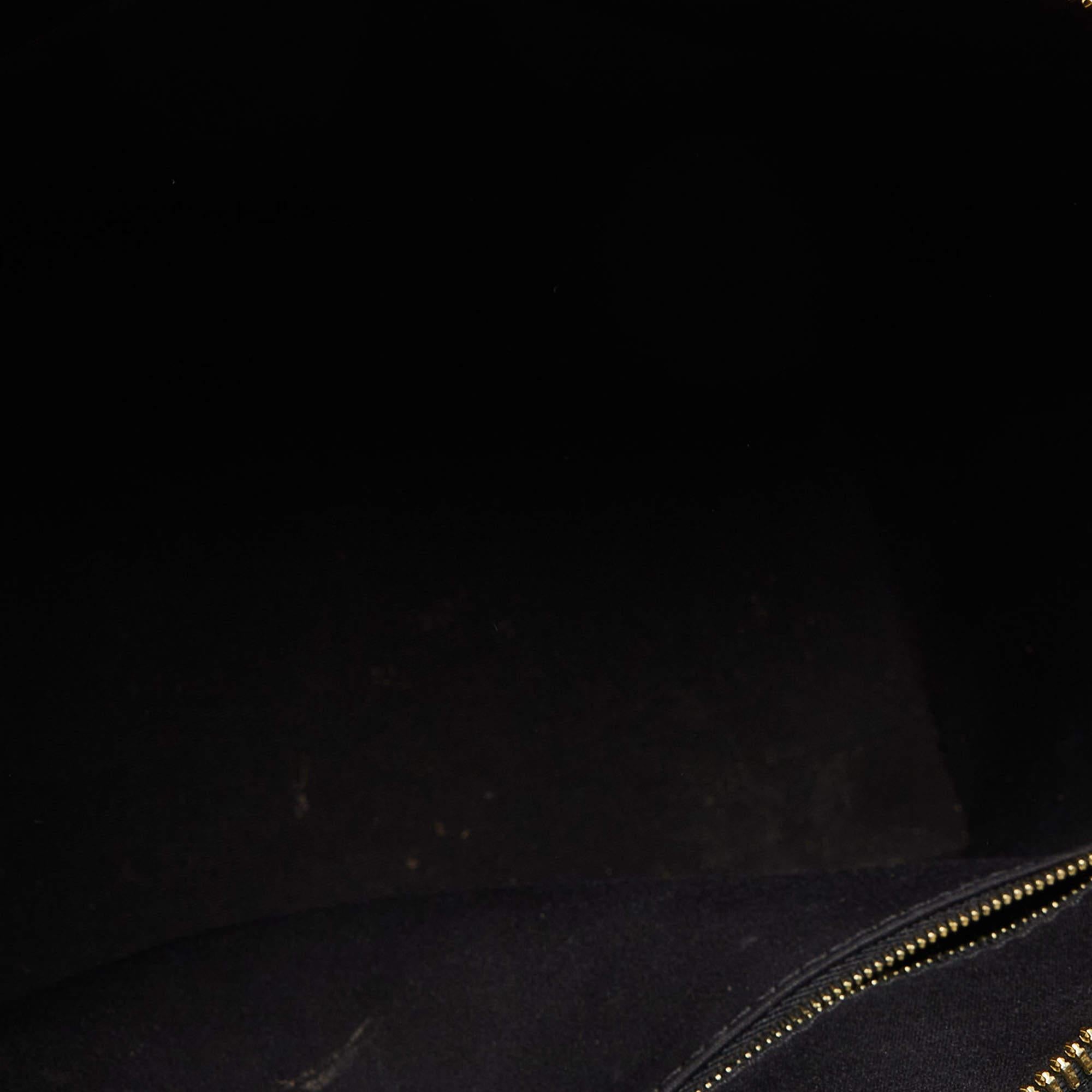 Louis Vuitton Black Magnetique Monogram Vernis Lockit PM Bag 4