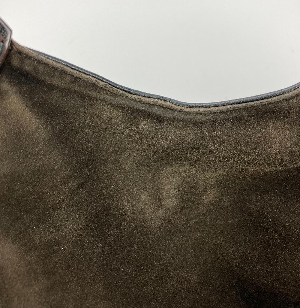 Louis Vuitton Black Mahina GM Shoulder Bag For Sale 8