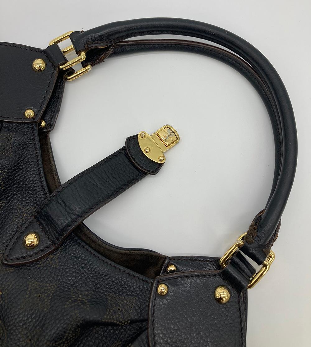 Louis Vuitton Black Mahina GM Shoulder Bag For Sale 4