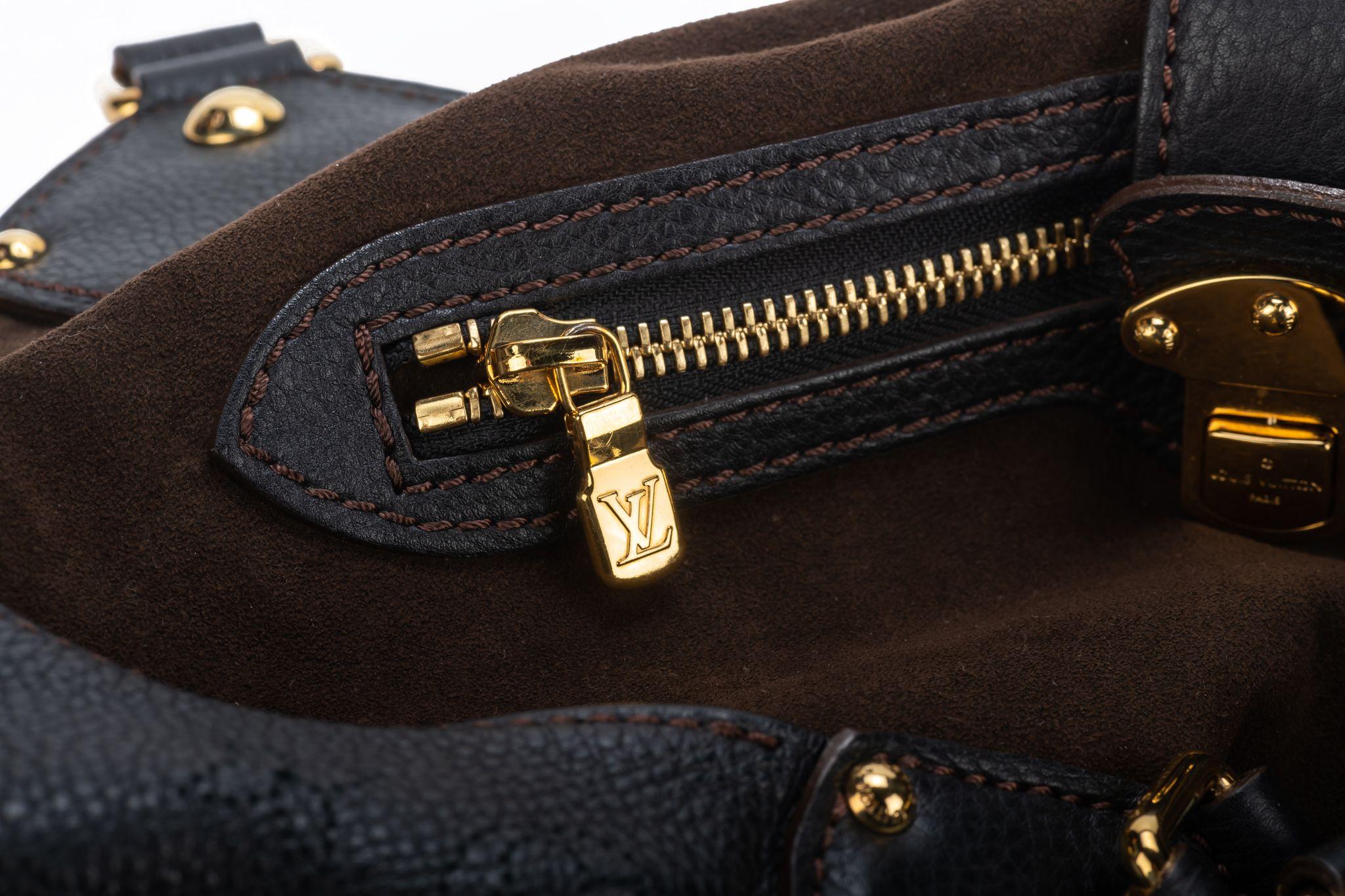 Louis Vuitton - Grand sac noir Mahina, d'occasion en vente 10
