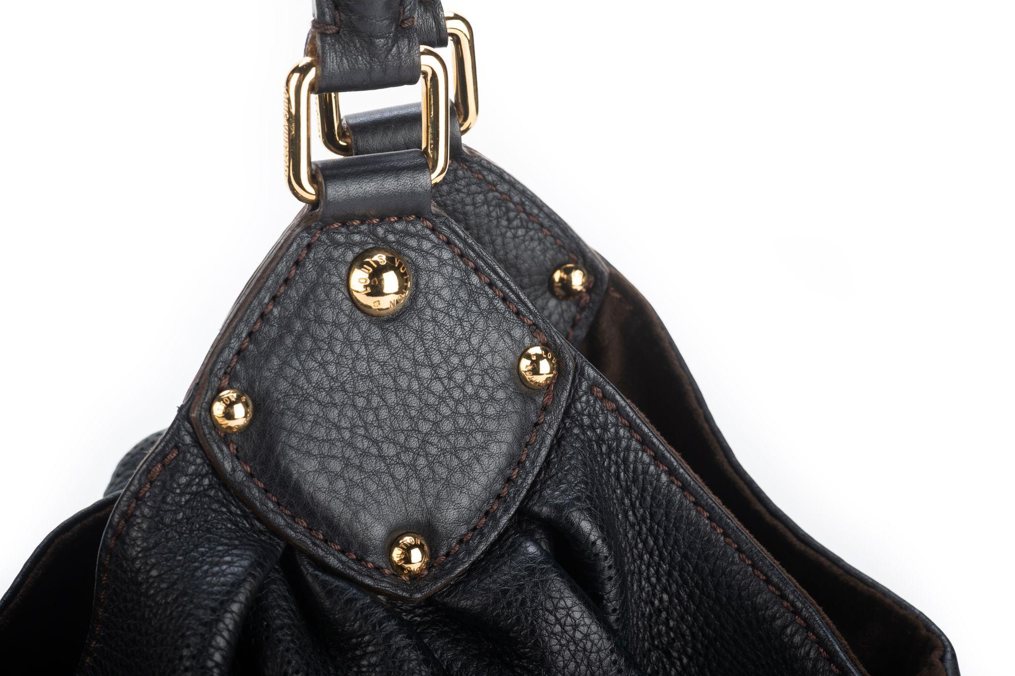 Große schwarze Mahina-Tasche von Louis Vuitton, gebraucht Damen im Angebot