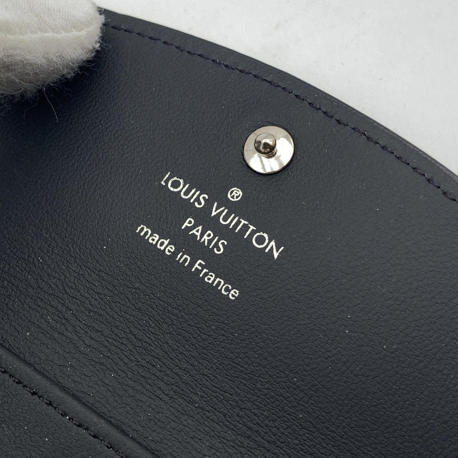 Louis Vuitton Black Mahina Leather Multicle 4 Key Case Holder Pouch en vente 1