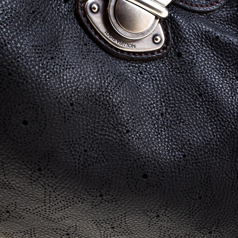 Louis Vuitton Black Mahina Leather Solar GM Bag 5