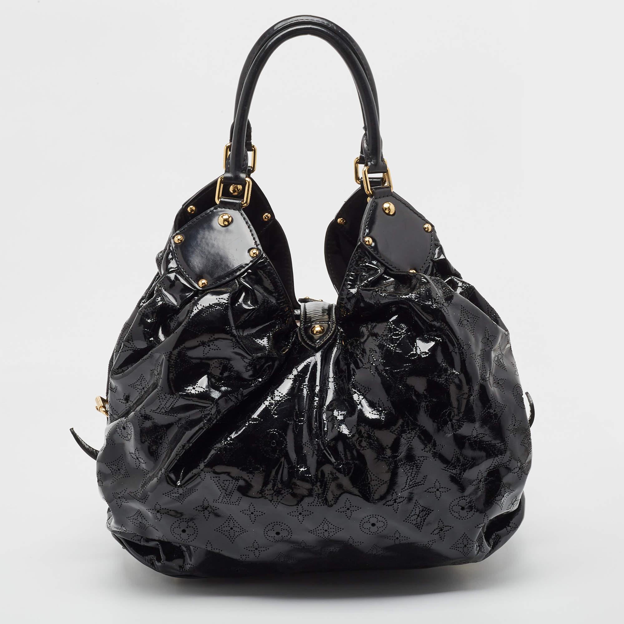 Louis Vuitton Black Mahina Patent Leather Limited Edition Surya XL Bag For Sale 7