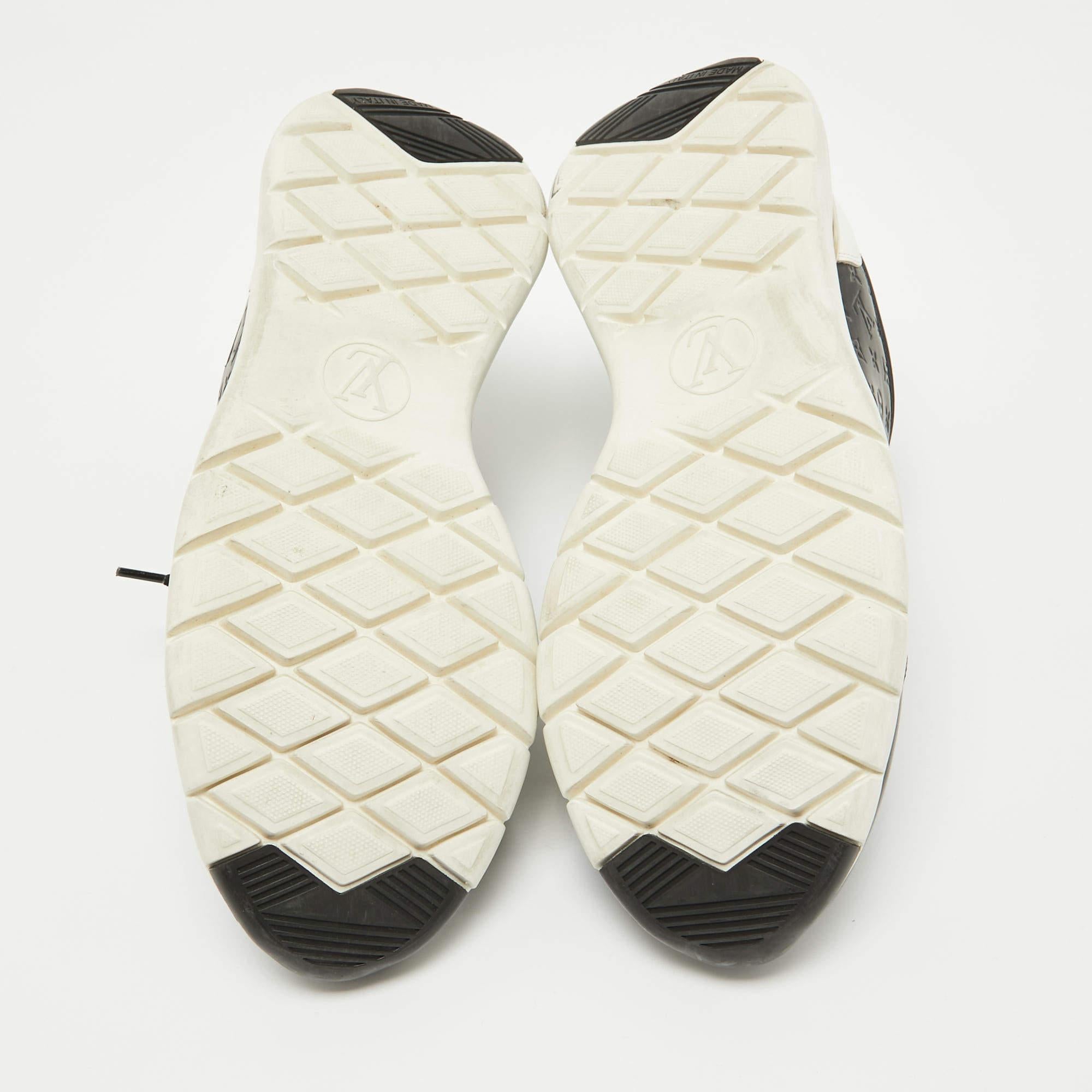 Louis Vuitton: scarpe da ginnastica in pelle e rete nera taglia 40 in vendita 1