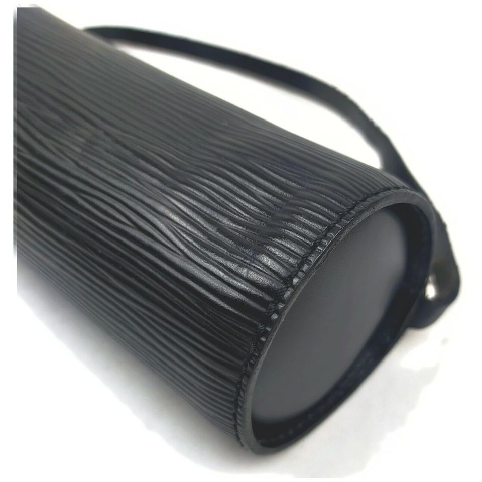 Louis Vuitton Black Mini Soufflot Epi Leather Papillon Wristlet Pouch 862998 4