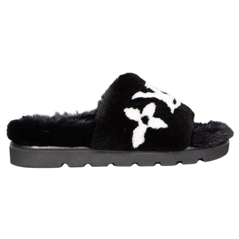 Louis Vuitton Black Mink Fur Pool Pillow Slides Size IT 38