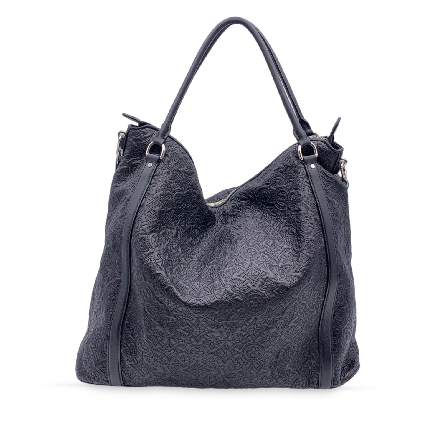Louis Vuitton Black Monogram Antheia Leather Ixia GM Hobo Bag In Good Condition In Rome, Rome