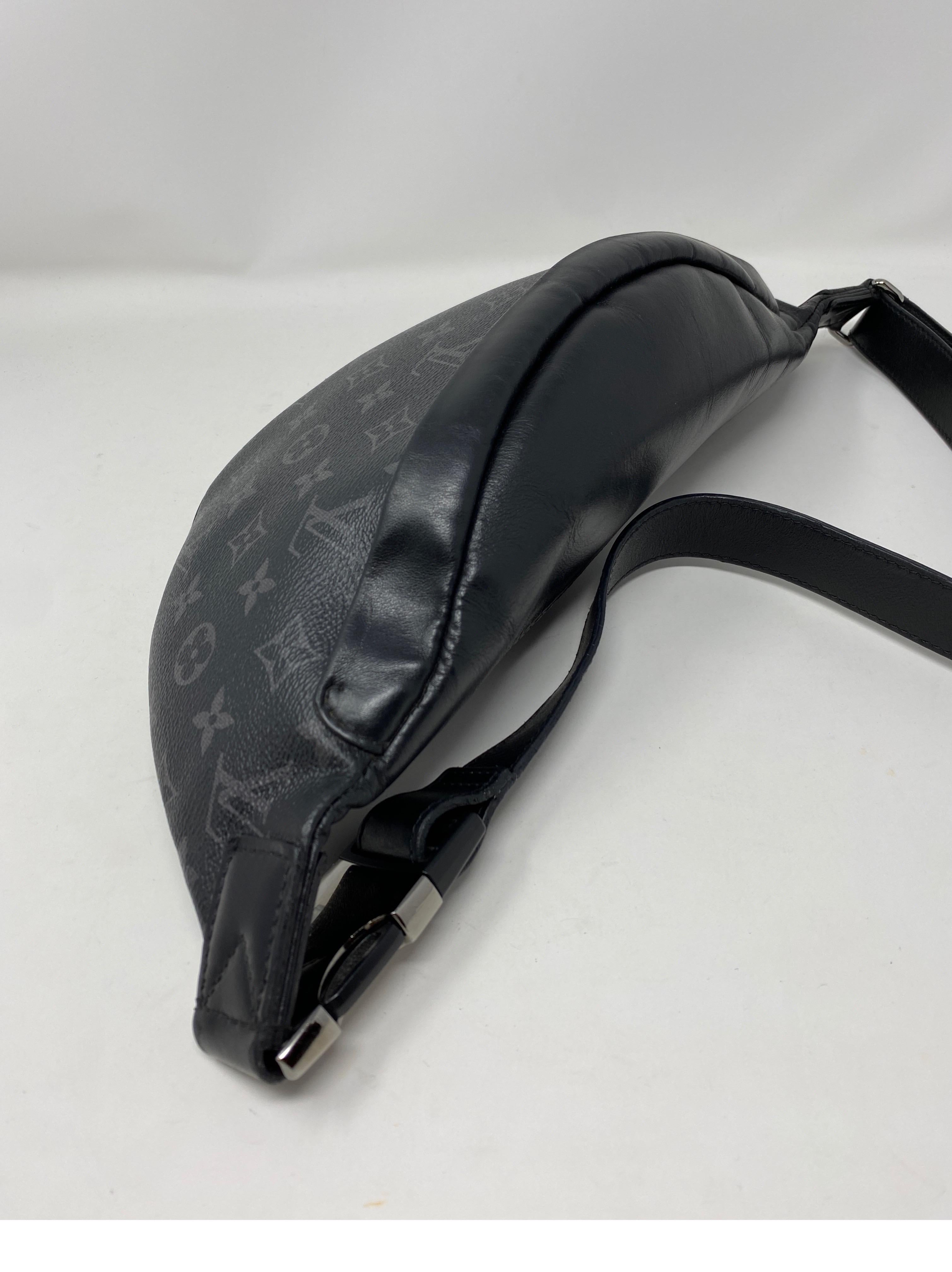 Louis Vuitton Black Monogram Bum Bag In Good Condition In Athens, GA