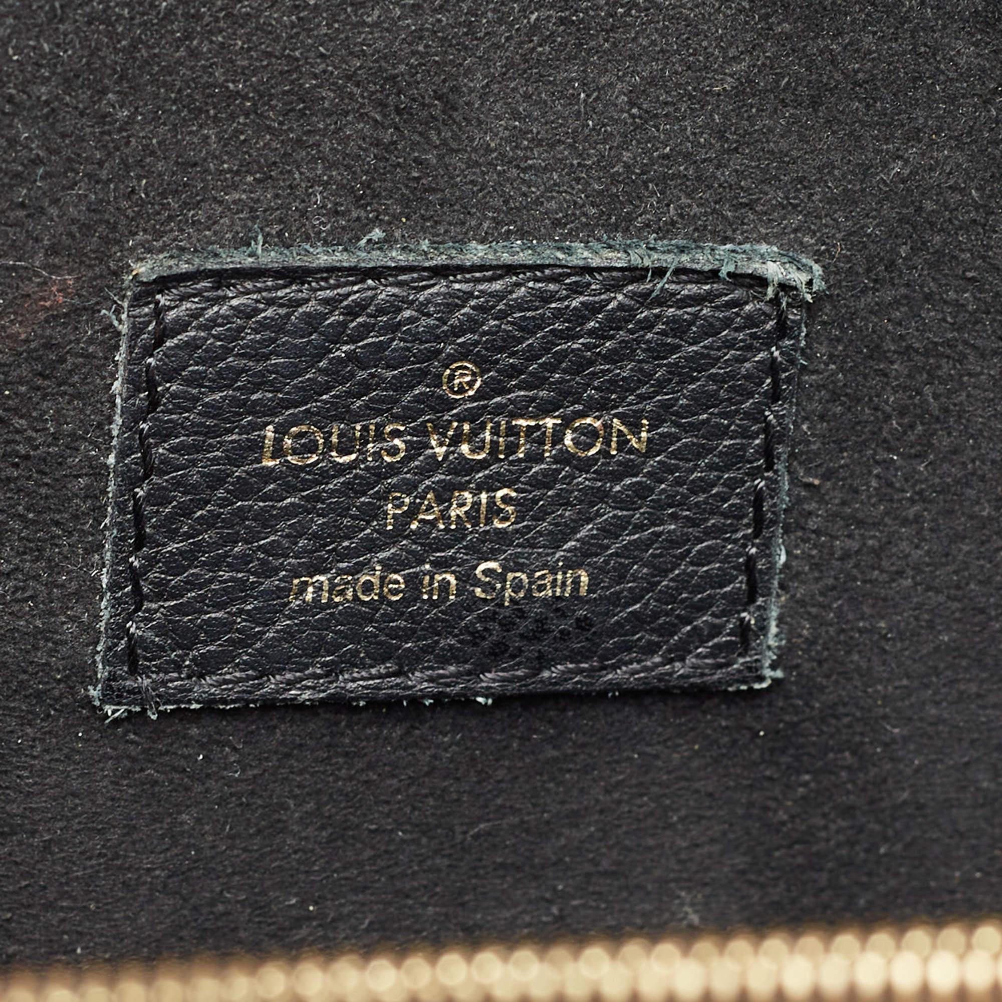 Louis Vuitton Black Monogram Canvas Victoire Bag For Sale 7