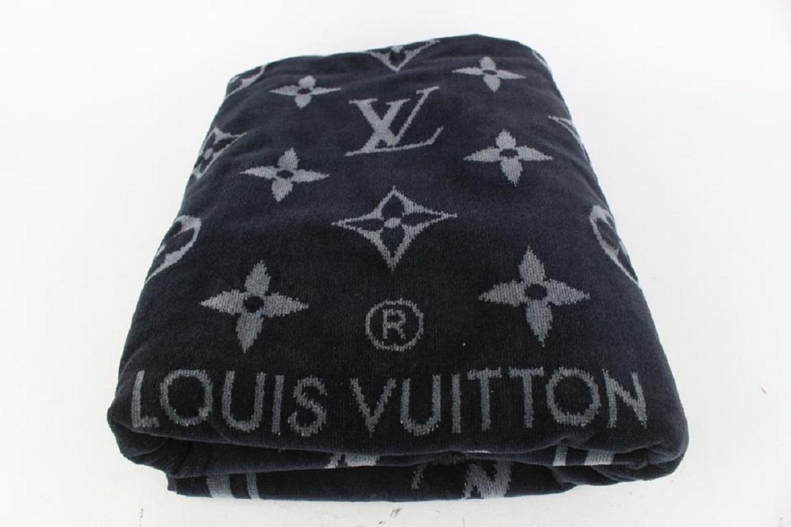 Louis Vuitton Black Monogram Eclipse Beach Towel 101lv29 1