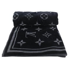 Louis Vuitton Black Monogram Eclipse Beach Towel 101lv29