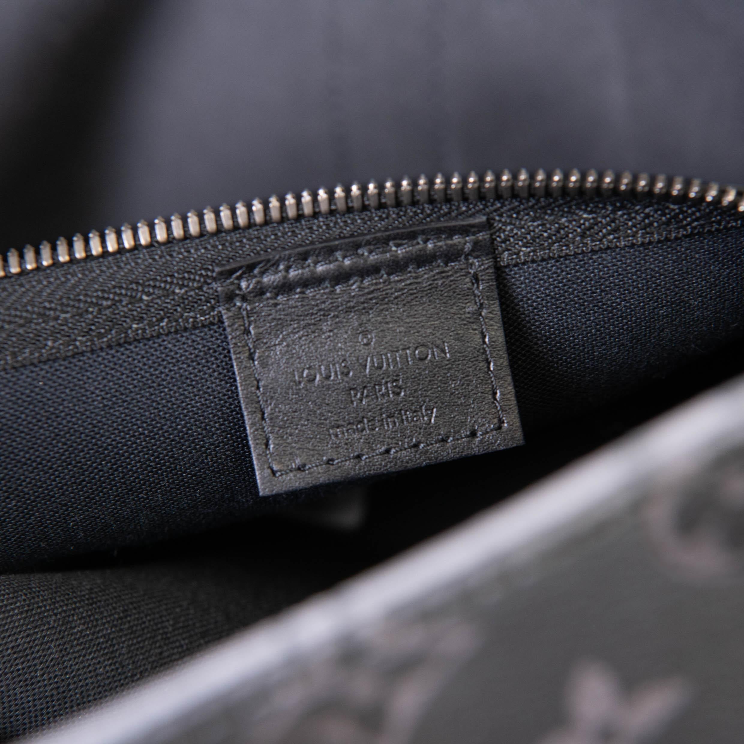 Louis Vuitton Black Monogram Eclipse Canvas Cabas Zippe GM Tote 4