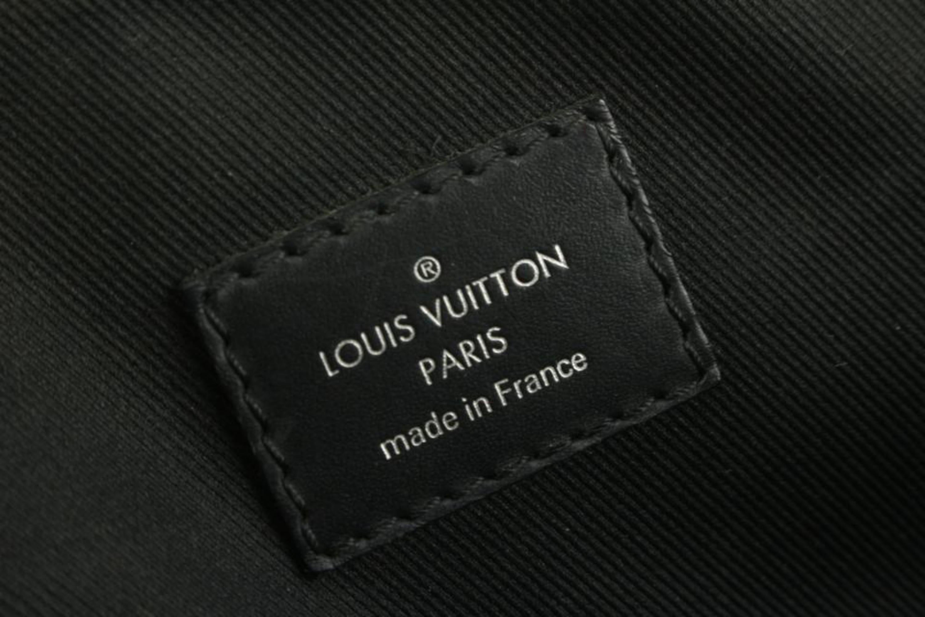 black louis vuitton bag